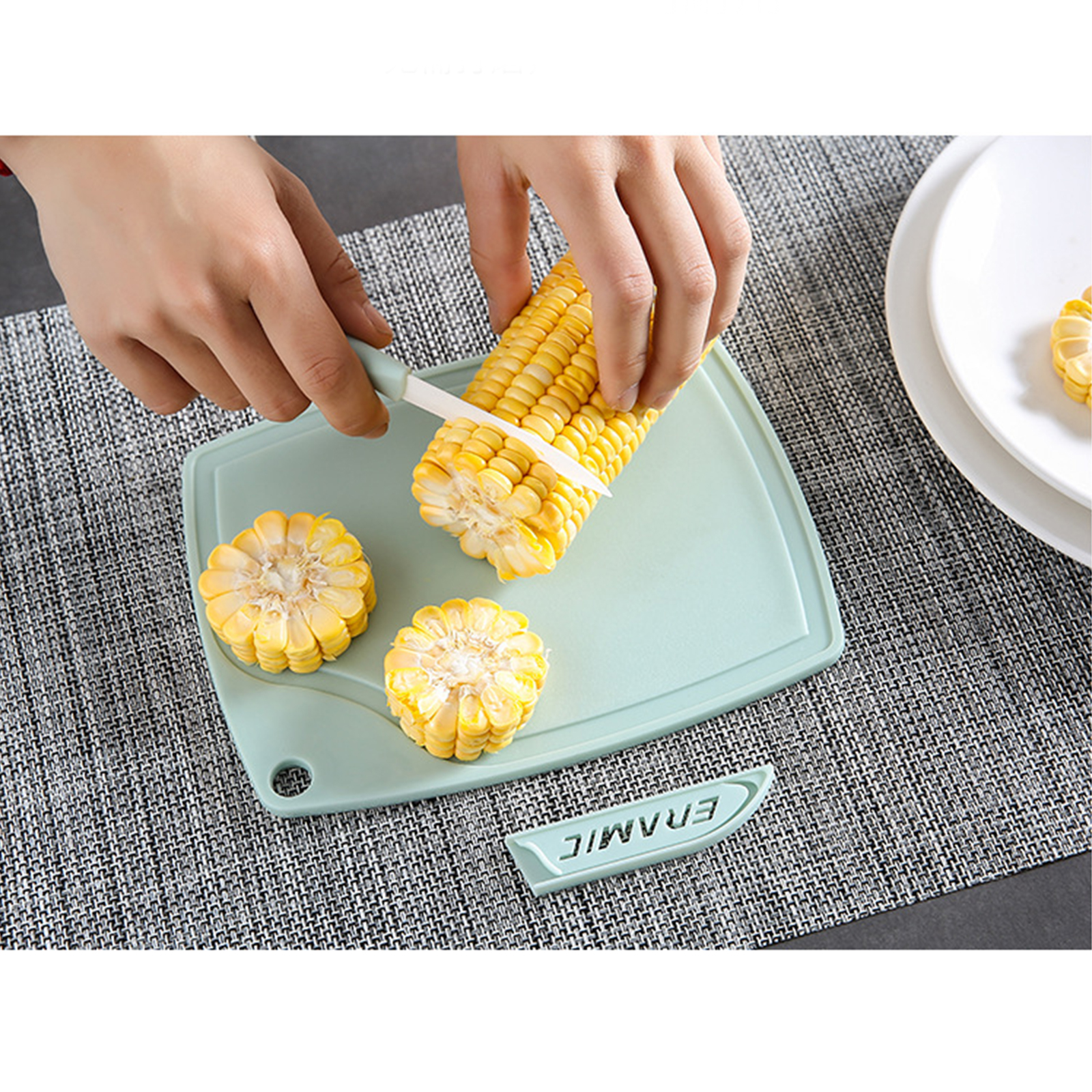 🔥Sale ลดราคา🔥 ชุดมีดปอกผลไม้ แบบเซต 2ชิ้น และ3ชิ้นพร้อมเขียง มีปลอกมีด พกพาสะดวก ใบมีดเซรามิก มีหลายสีให้เลือก