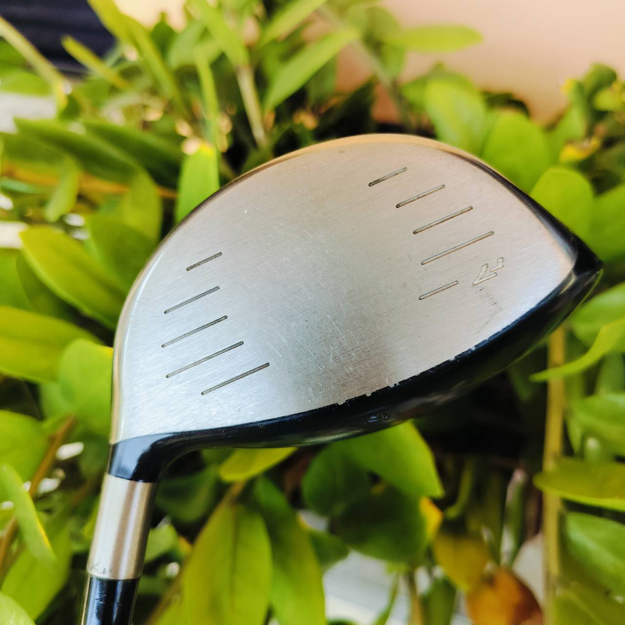 Driver Taylormade r7 DRAW เป็นหัวที่แก้ไขคนตีเฟดออกขวา โดยเฉพาะ หัวใหญ่ 460CC. หน้าสวีตสปอตกว้าง ตีง่ายและไกล ก้าน RE*AX FLEX R ไม้กอล์ฟพรีเมี่ยมมือสอง ของแท้ By NakaraLuxurious