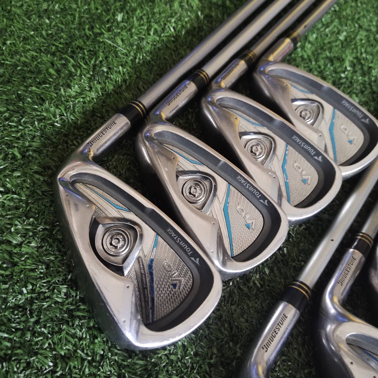 ชุดเหล็ก TOURSTAGE VIQ หน้าเหล็ก Hyper Maraging Steel (1.85 มม.) บางแบบนวัตกรรม ตีไกลจัด