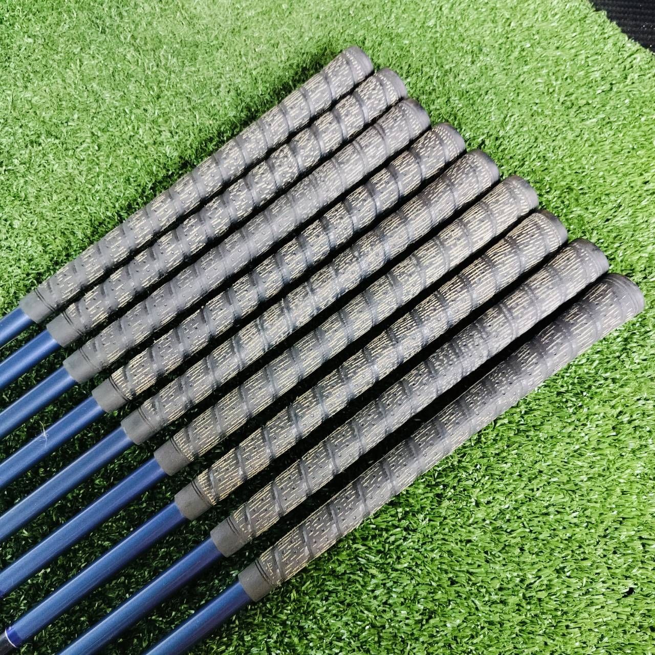 ชุดเหล็ก BRIDGESTONE DYNARD Ti หน้าเด้งมากๆ TITANIUM INSERTED สภาพสวยระดับนางฟ้า เดิมๆทุกอย่าง ก้าน DYNARD FLEX R ไม้กอล์ฟมือสอง ของแท้ BY NakaraLuxurious
