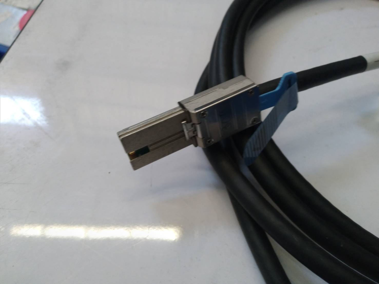 Mini SAS 4m Cable HP 407344-004 408768-001 Mini SAS cable