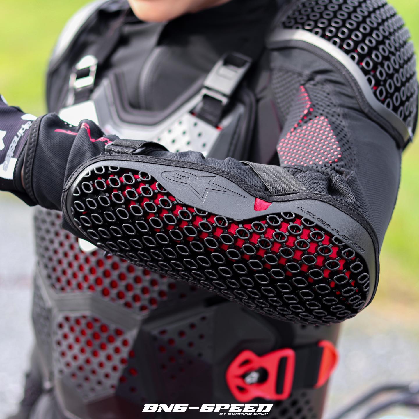 เสื้อเกาะ Alpinestars Bionic Tech V3 Protection Jacket - บริษัท 