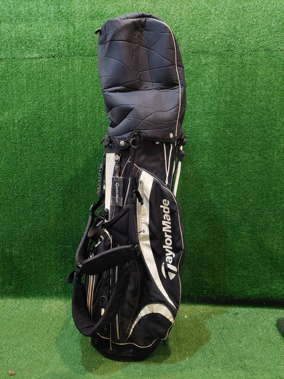 ถุงกอล์ฟขาตั้ง Taylormade
