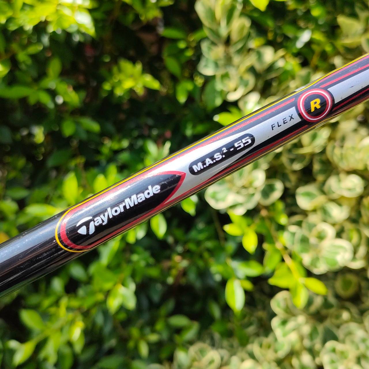 HYBRID 4 TAYLORMADE RESCUE DUAL องศา 22 ก้าน TAYLORMADE M.A.S FLEX R รุ่นนี้มีหมุดพิเศษให้ไขปรับ สามารถควบคุม ทิศทางได้ดีขึ้นมากๆครับ ตีง่ายด้วยหน้าใหญ่