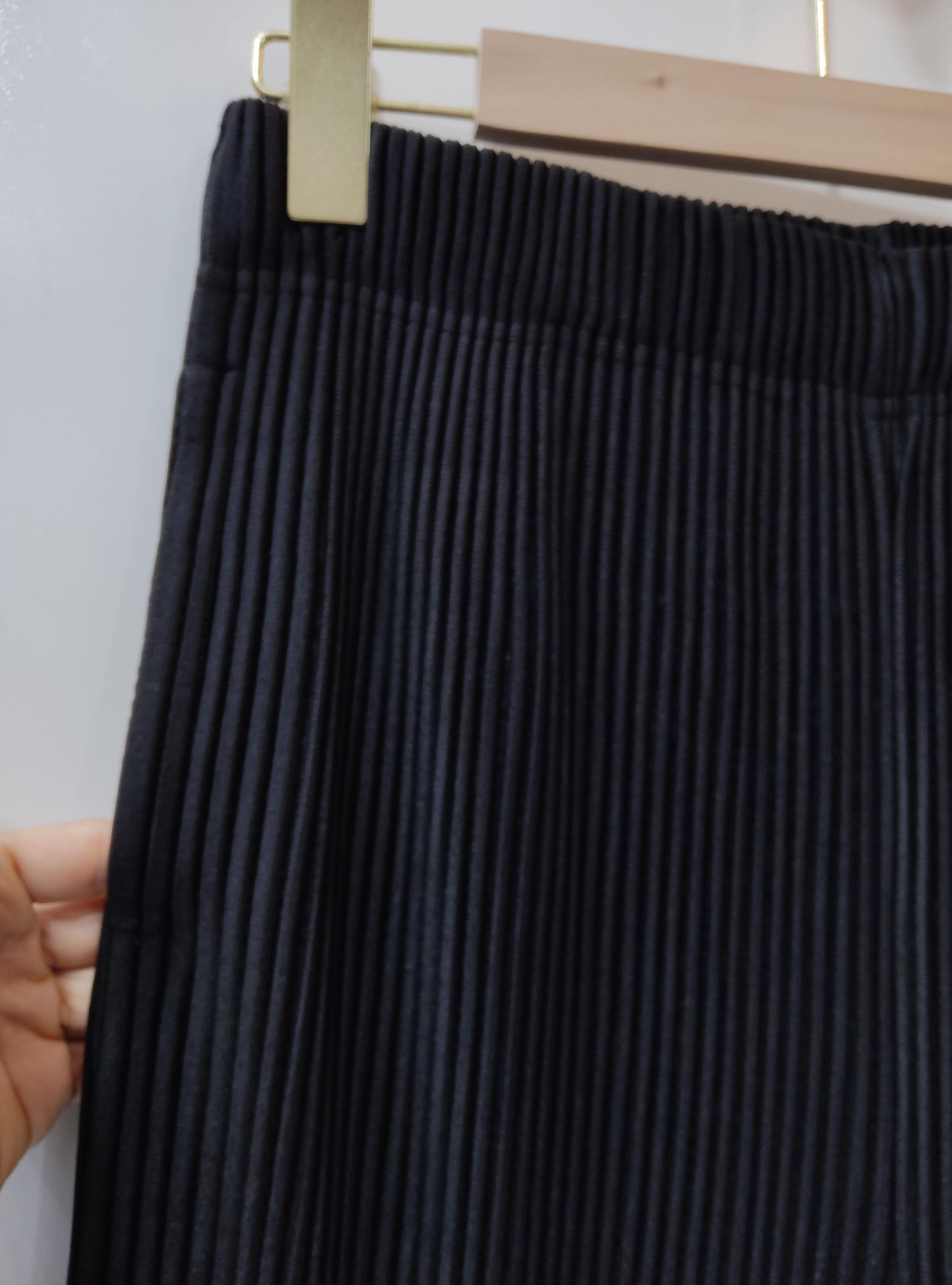 UNISEX ยาว 39 นิ้ว 2MUAY รุ่น CX0477P กางเกงอัดพลีท THICK STRAIGHT PLEATED PANTS สีดำ FREE SIZE