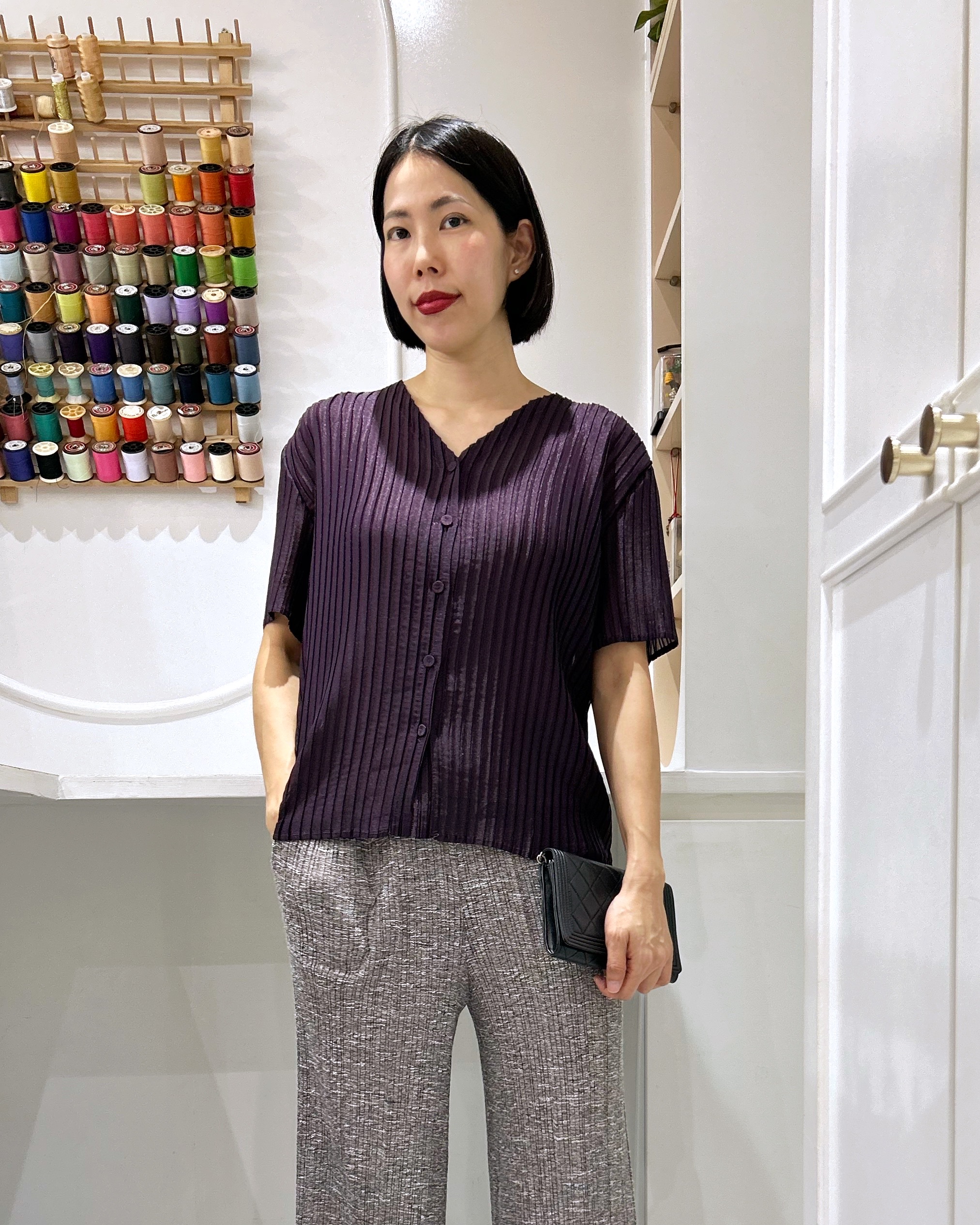 2MUAY รุ่น GJO11427 เสื้ออัดพลีท V NECK BUTTON FRONT PLEATED TOP 7 สี FREE SIZE