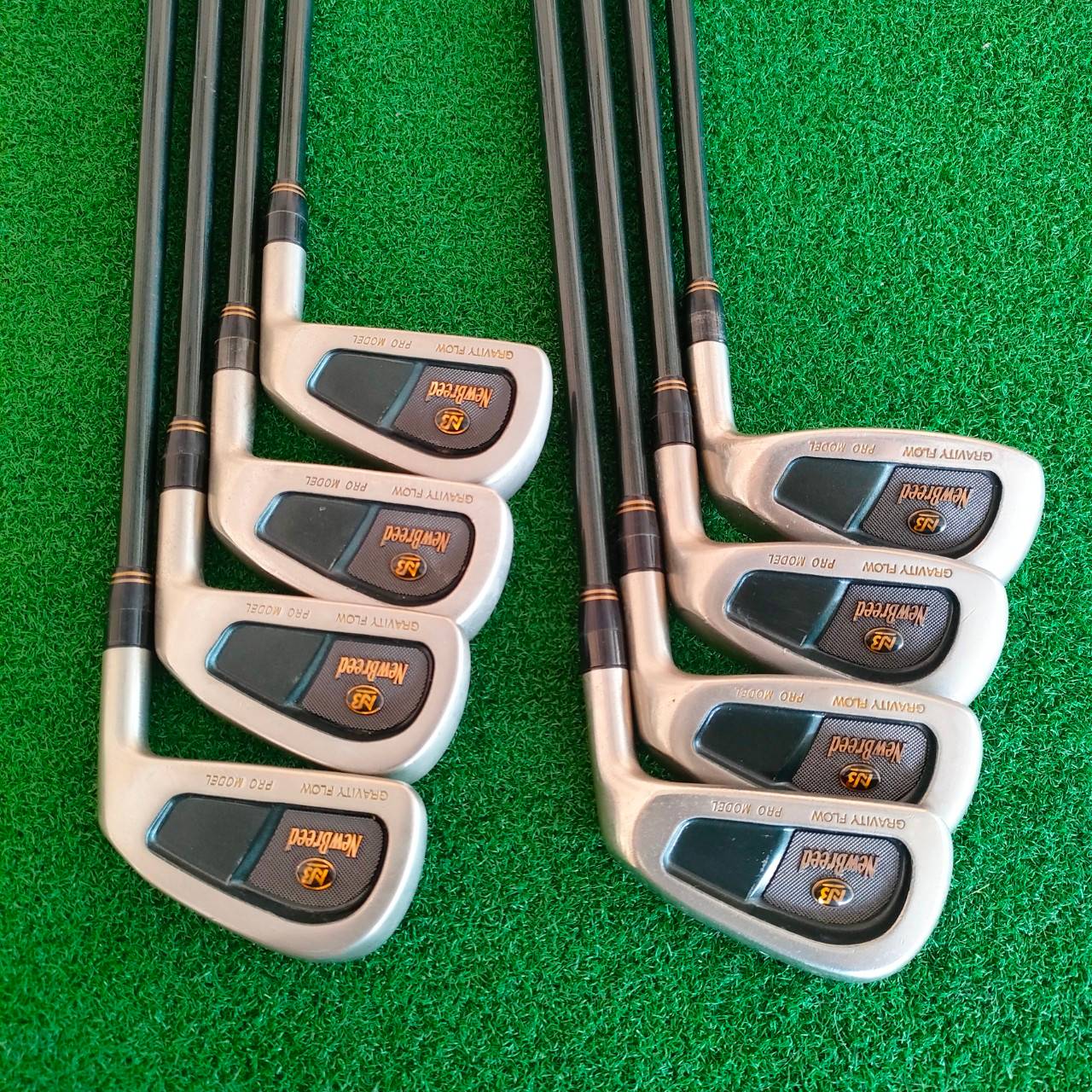 ชุดเหล็ก DUNLOP NEWBREED GRAVITY FLOW PRO MODEL มีเหล็ก 3-9 เเละ PW ก้าน TOYR BLACK FLEX S MADE IN JAPAN