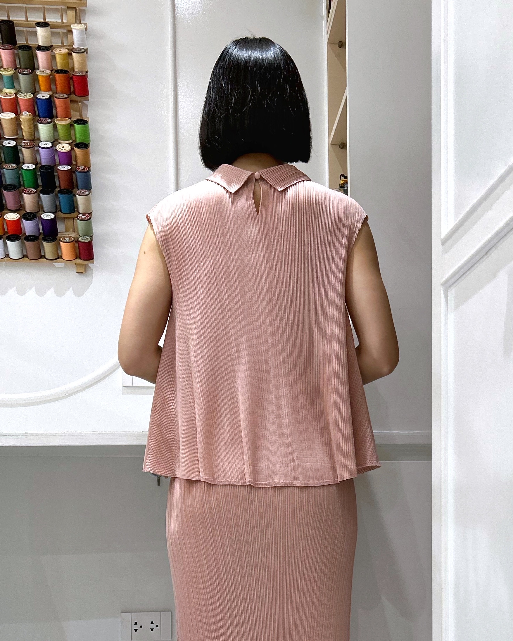2MUAY รุ่น GJO11530 เสื้ออัดพลีท PETER PAN COLLAR PLEATED TOP 10 สี FREE SIZE