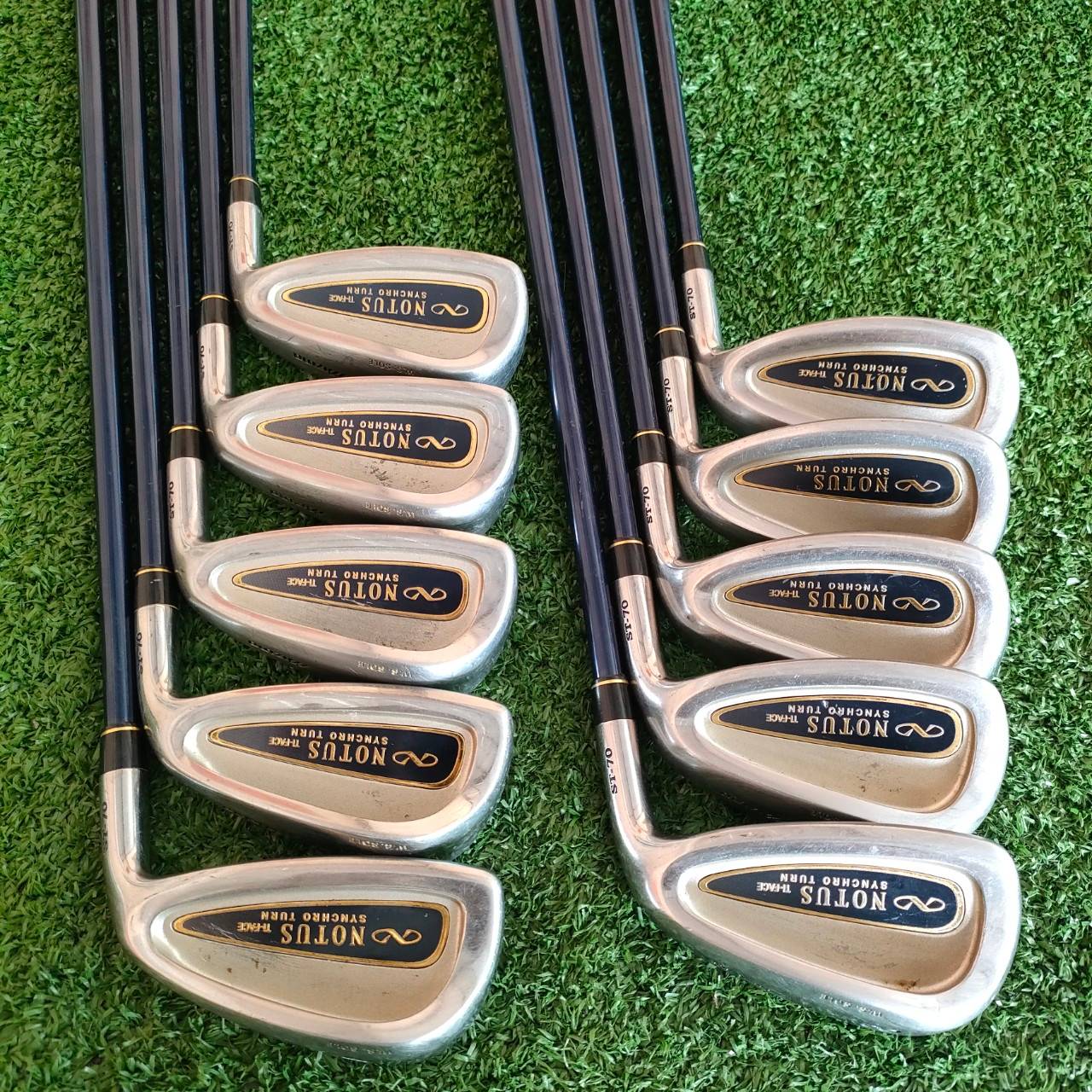 ชุดเหล็ก MIZUNO NOTUS SYNCHRO TURN มีเหล็ก 4-9 เเละ PW SW FW ก้าน PURE SELECT A-TI FLEX SR เป็นเหล็กหน้าเด้ง เบา สบาย พรีเมี่ยมญี่ปุ่นแท้ๆ กริพเปลี่ยน GOLF PRIDE มาทั้งเซ็ต!!! ไม้กอล์ฟมือสอง ของแท้ BY NakaraLuxurious