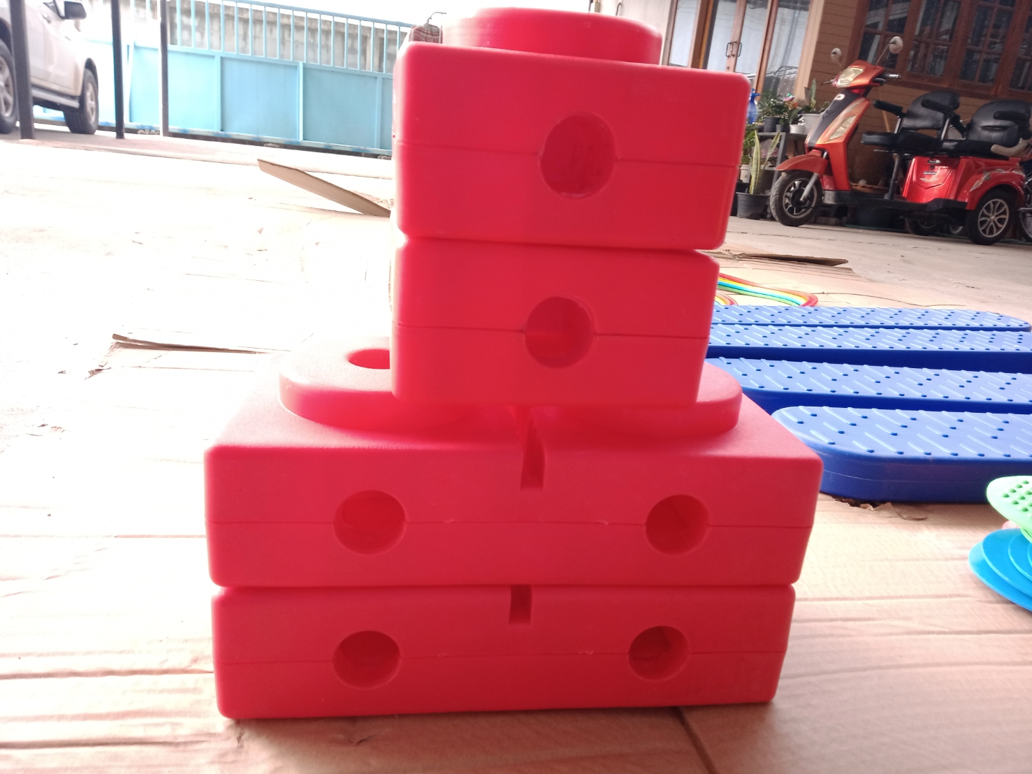 ชุดเสริมพัฒนาการทางเดินฝึกทรงตัวมีมากกว่า 102ชิ้น แถมโยนห่วงช้าง 1 ชุด บล็อคฝึกการเคลื่อนไหว ฝึกกล้ามเนื้อมัดใหญ่ ,บล็อกตัวต่อพลาสติก , ฝึกกายภาพ, ของเล่น, พร้อมส่ง