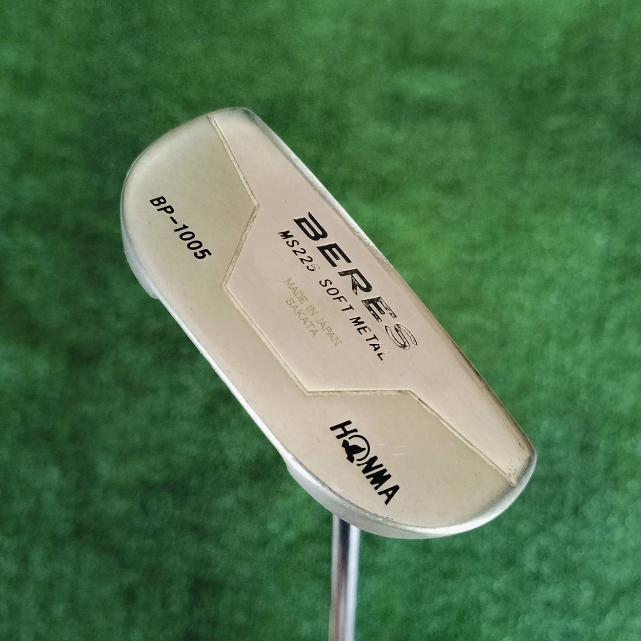 PUTTER HONMA BERES BP-1005 ความยาว 34 นิ้ว ก้านเสียบตรงกลาง พรีเมี่ยมญี่ปุ่น MADE IN JAPAN SAKATA ไม้กอล์ฟพรีเมี่ยมมือสอง ของแท้ By NakaraLuxurious