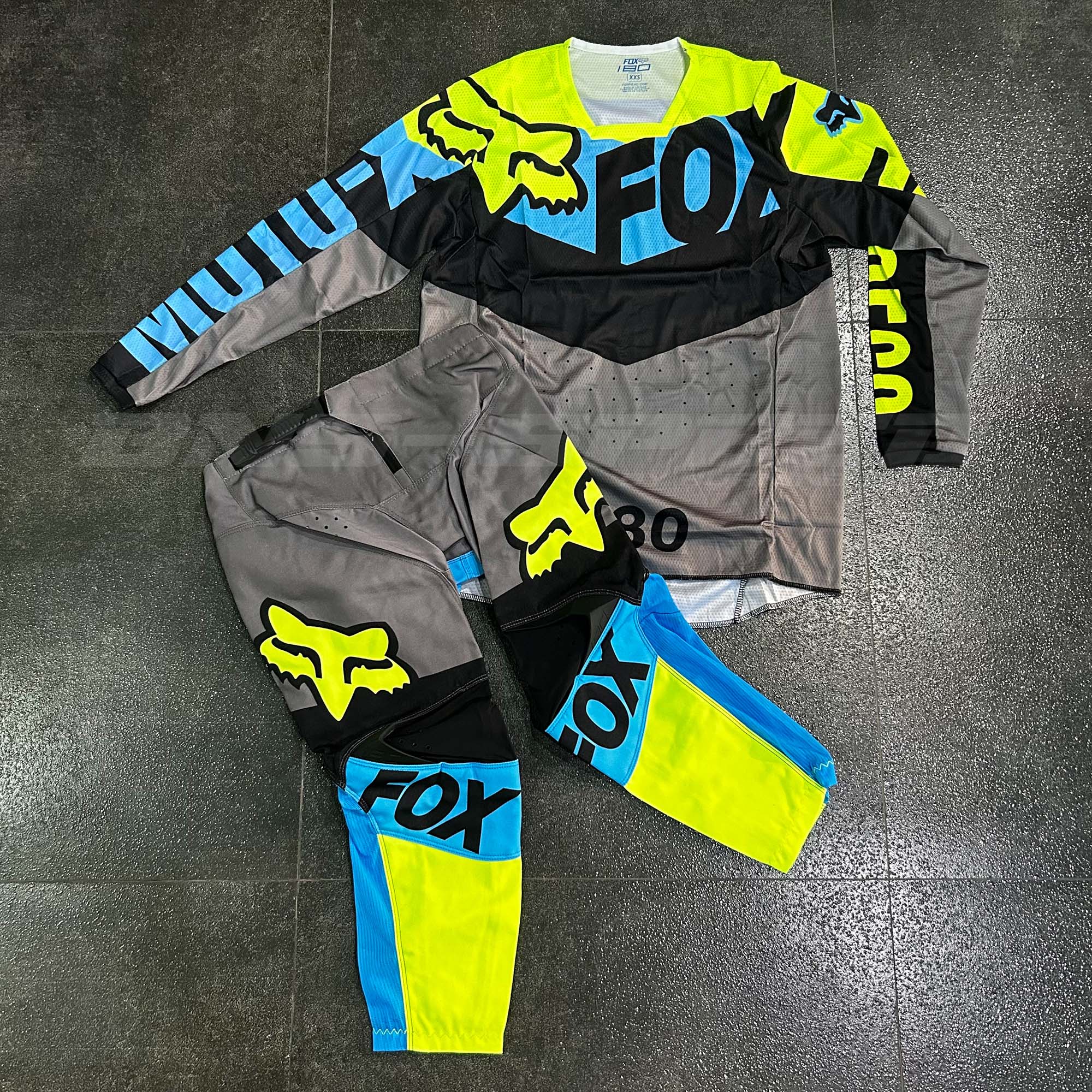 ชุดวิบากลาย Fox 180 (ลาย 1/2)