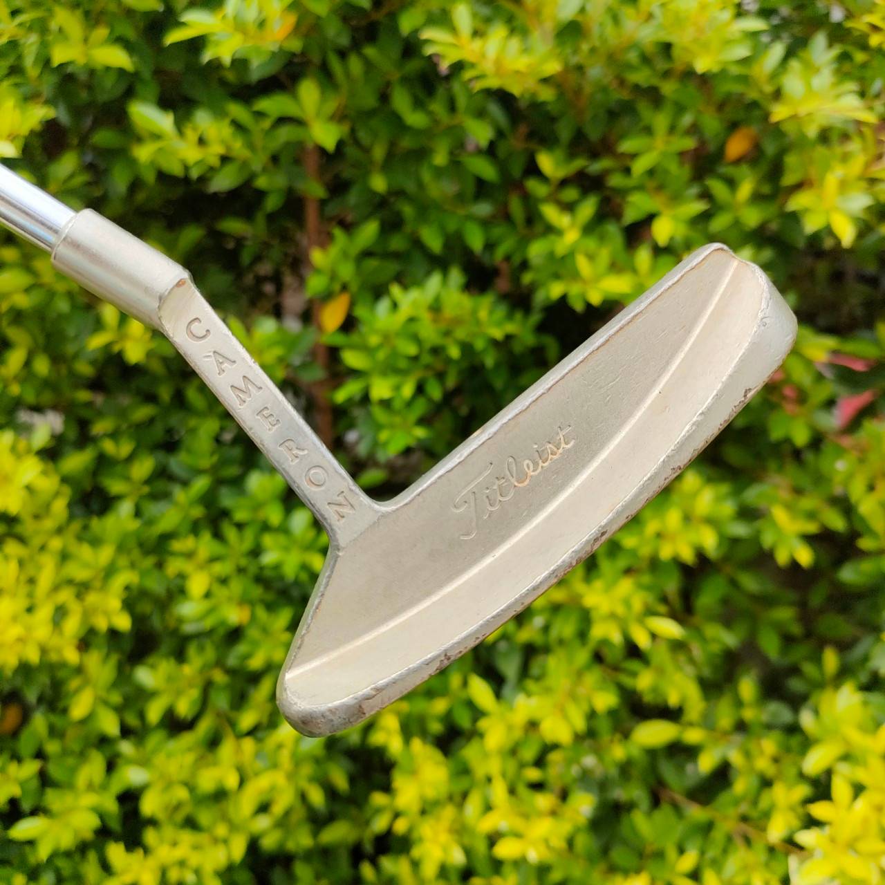 PUTTER SCOTTY CAMERON PRO PLATINUM The Coronad Mid-Slant ยาว 35 นิ้ว Scotty หวนนึกถึงความสำเร็จครั้งยิ่งใหญ่ของ Scottsman 941 Classic รุ่นแรกๆ ไม้กอล์ฟมือสอง ของแท้ BY NakaraLuxurious