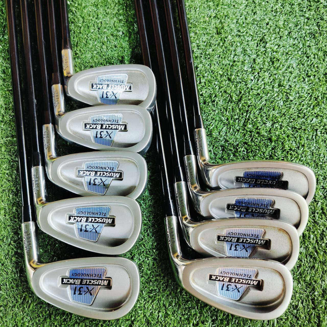 ชุดเหล็ก WILSON X-31 MUSCLE BACK TECNOLOGY ก้าน MEN'S FLEX ของผู้ชาย มีตั้งแต่เหล็ก 3 - 9 PW SW ครบๆ ใบ CAVITY ตีง่ายมาก ไม้กอล์ฟมือสอง ของแท้ By NakaraLuxurious