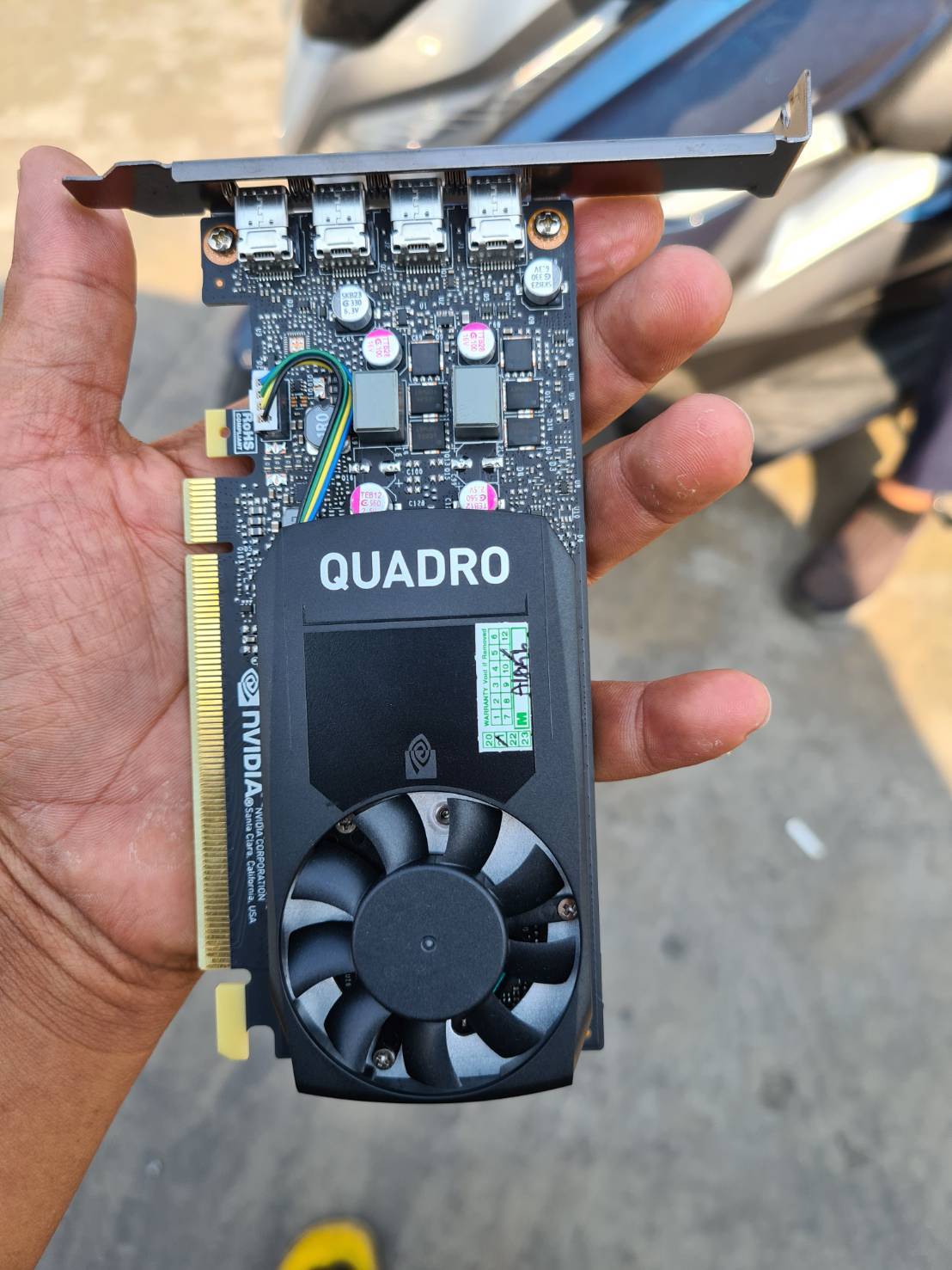 QUADRO P1000 4GB GDDR5