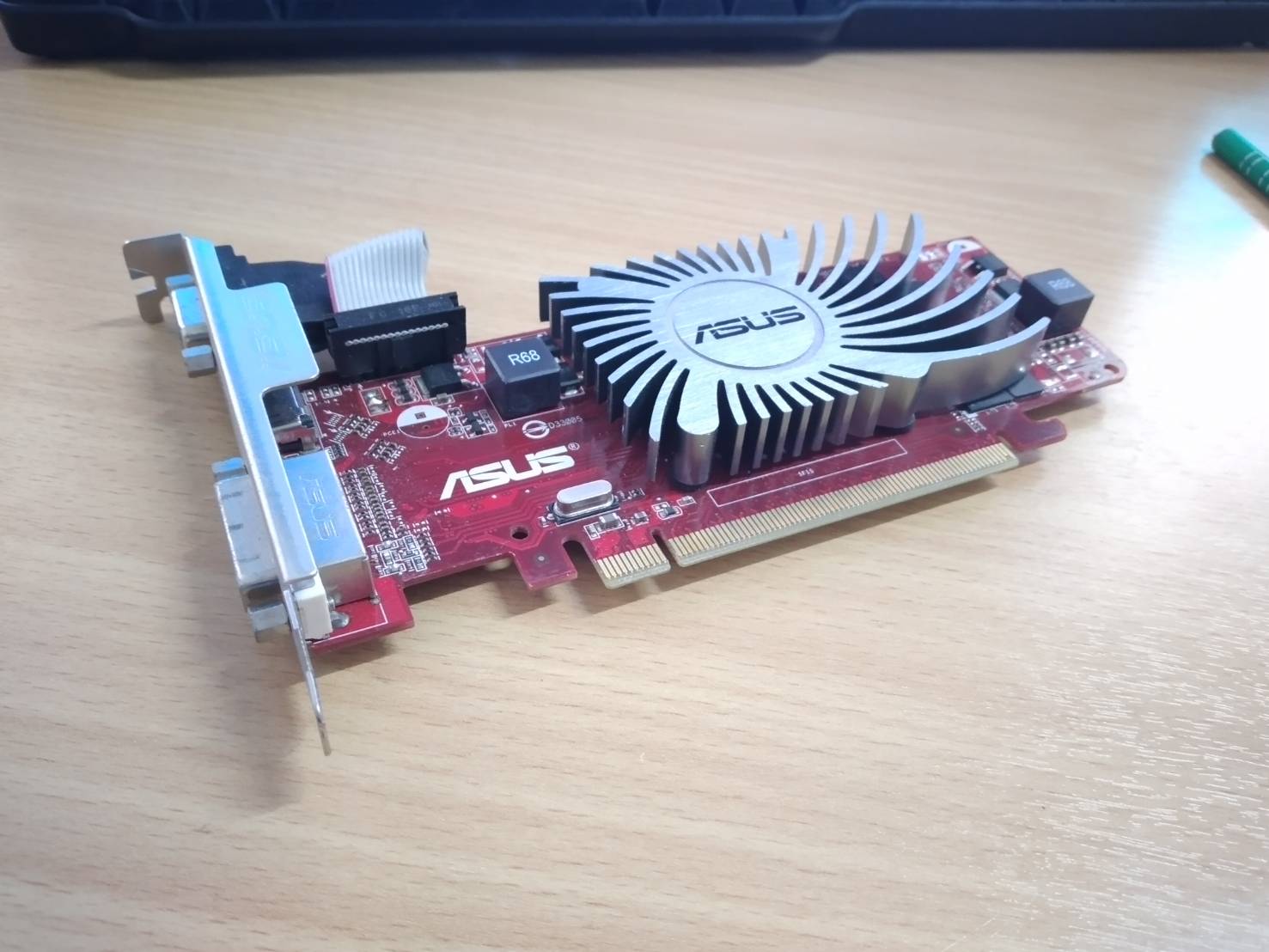 VGA ASUS PCI-E ATI EAH 5450 SILENT