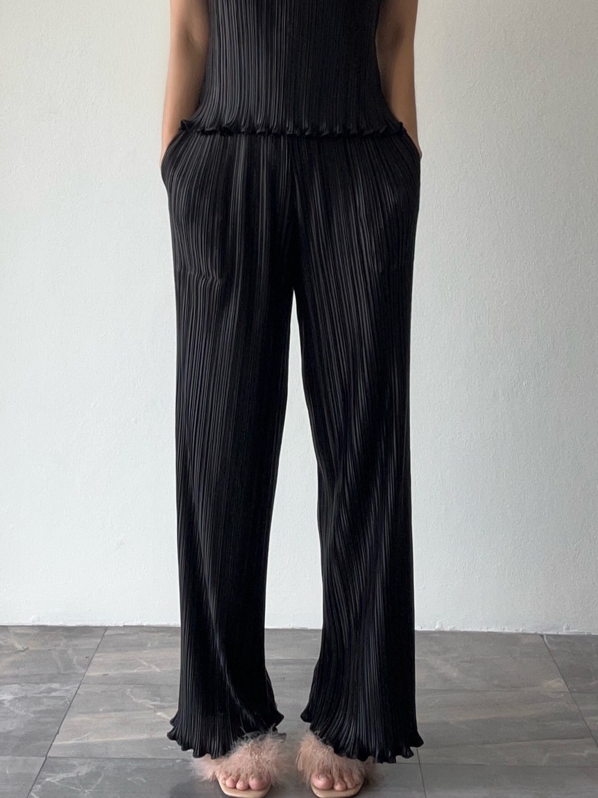 ปรับราคาลง20%!! ยาว 38.5นิ้ว! 2MUAY รุ่น GJO10106-9 กางเกงพลีทคุณภาพ STRAIGHT LEG METALLIC PLEATED PANTS 4สี FREE SIZE