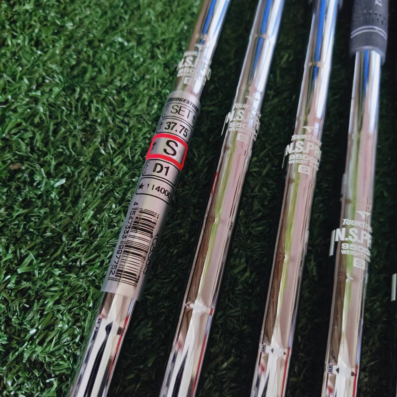 ชุดเหล็ก TOURSTAGE X-BLADE GR BLACK พรีเมียมญี่ปุ่นสุดเท่ รวมเทคโนโลยีเพื่อการเล่นที่เหนือชั้น