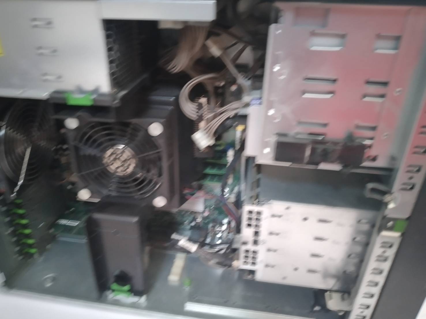 Fujitsu primergy tx200s6