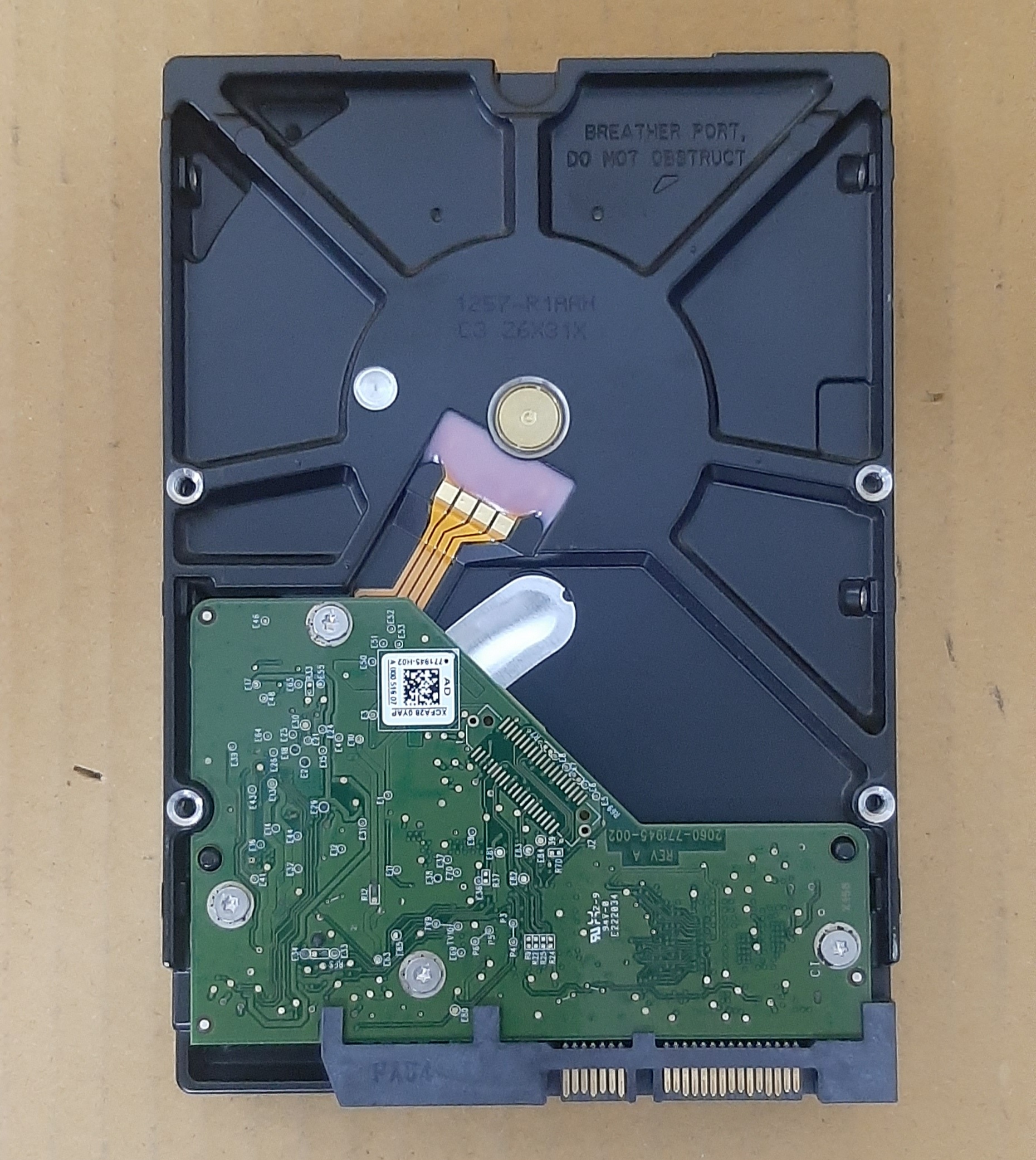 Harddisk มือสอง WD Purple 2TB SATA 3.5 6Gbps 7200RPM" พร้อมสาย Sata สภาพดี ประกันร้าน 1 เดือน
