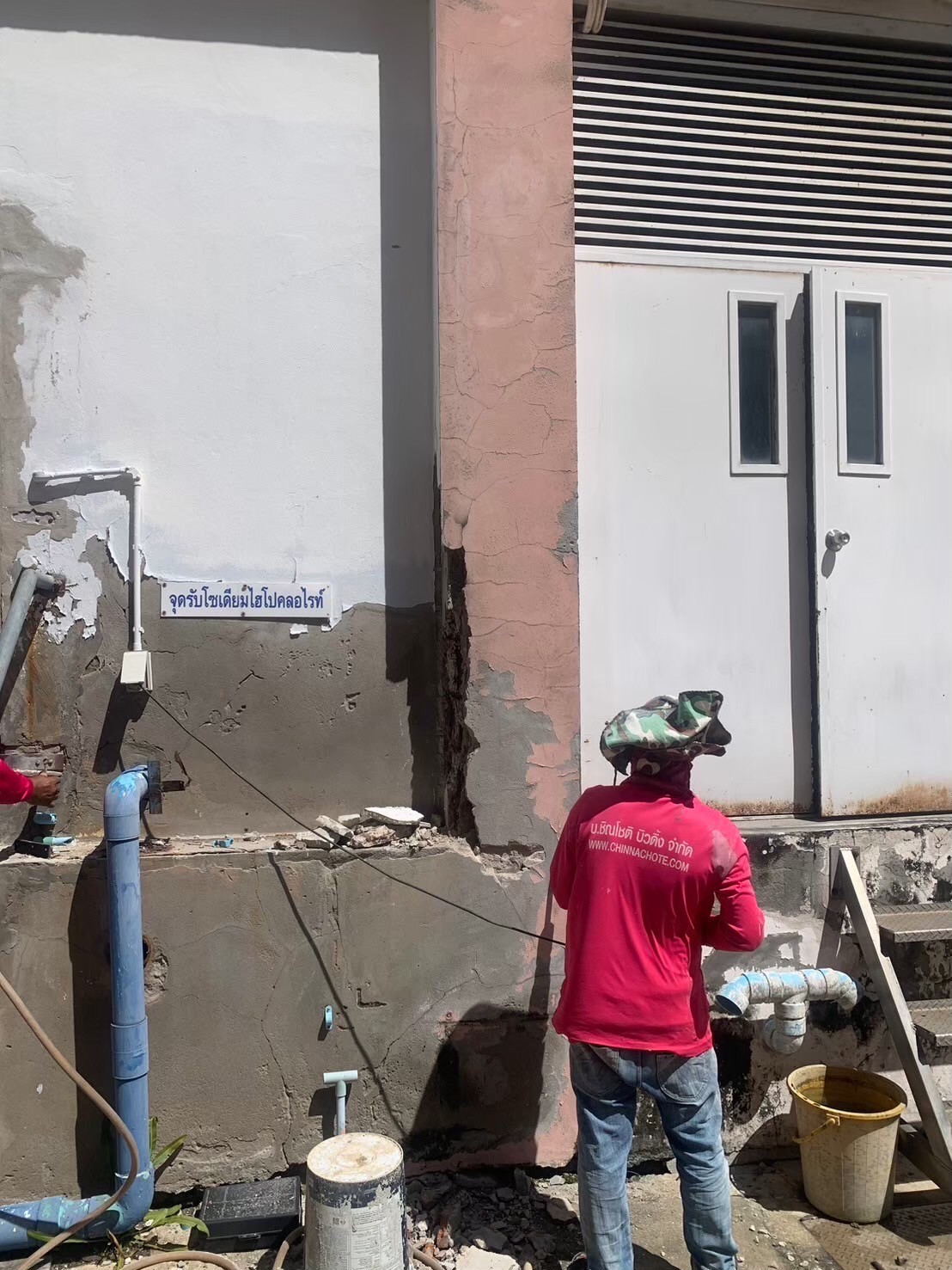 งานซ่อมโครงสร้างเสา หอพักพยาบาลบางระมาด รพ.ศิริราช