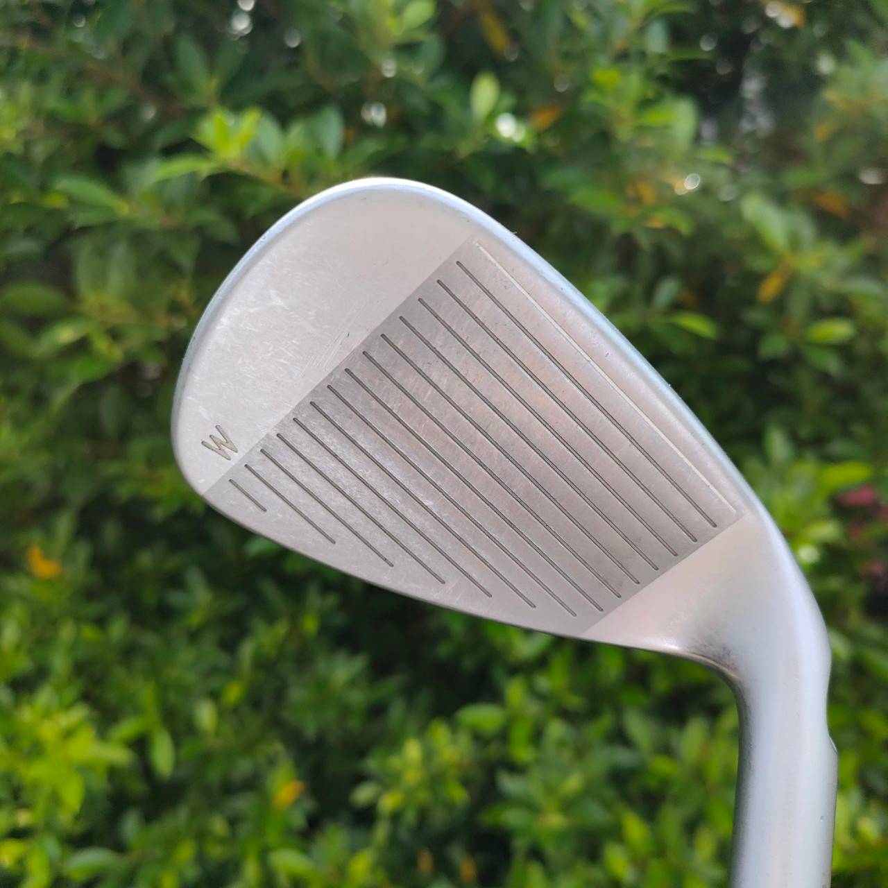 **ไม้กอล์ฟสำหรับท่านที่ถนัดซ้าย** เหล็ก PW PING G400 จุดส้ม ก้าน TOUR AD AD-55 FLEX S สวยเดิม ก้านแพงจัดๆ!! ไม้กอล์ฟมือสอง ของแท้ BY NakaraLuxurious