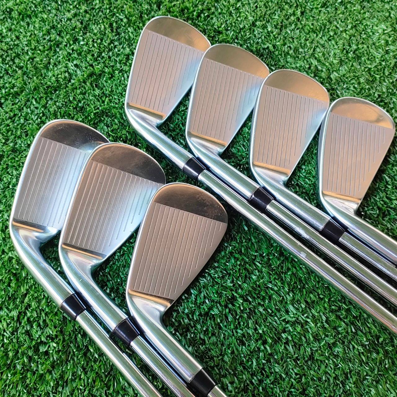 ชุดเหล็ก Taylormade Tour Preferred CB Forged เหล็ก FORGED แท้ๆ ของแบรนด์ Taylormade เนื้อสวย และยังเป็นรุ่น CB คือ CAVITY BACK ไม้กอล์ฟพรีเมี่ยมมือสอง ของแท้ By NakaraLuxurious