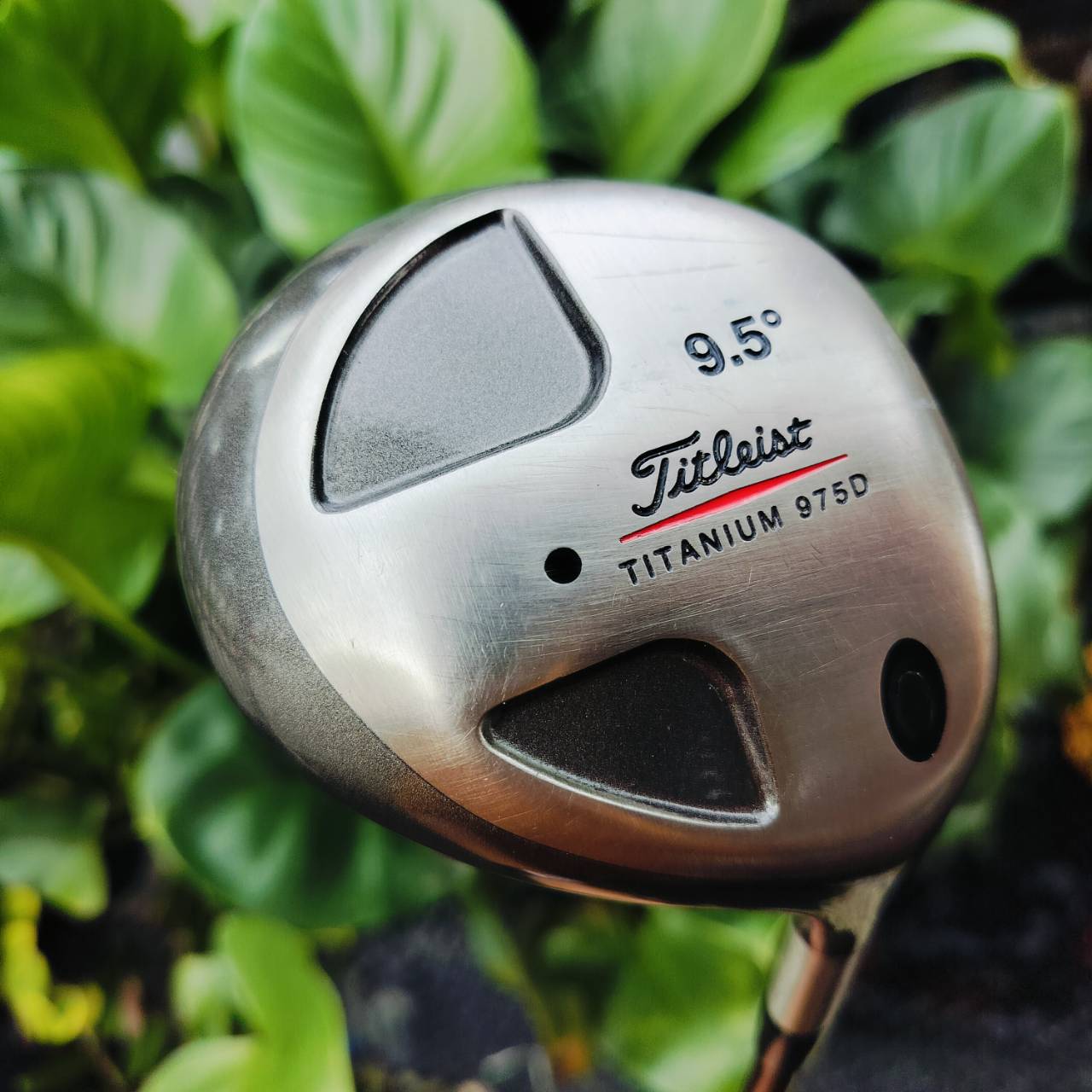 Driver titleist 975D องศา 9.5 ก้าน GRAFALLOY PROLITE FLEX R ก้านดีมากๆ ตีง่ายๆ เร่งสปีดได้ดี ไม้กอล์ฟพรีเมี่ยมมือสอง ของแท้ By NakaraLuxurious