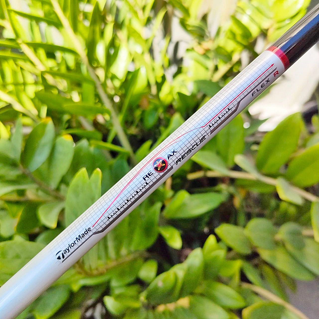 HYBRID 4 TAYLORMADE RESCUE องศา 22 ก้าน RE*AX FLEX R รุ่นดังที่สุดของ RESCUE ตีง่ายมากๆ และรุ่นนี้หน้าไม้ค่อนข้างรับมากๆ ไม้กอล์ฟพรีเมี่ยมมือสอง By NakaraLuxurious