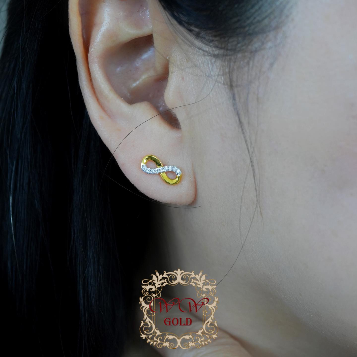 ต่างหู Infinity Middle Size^^