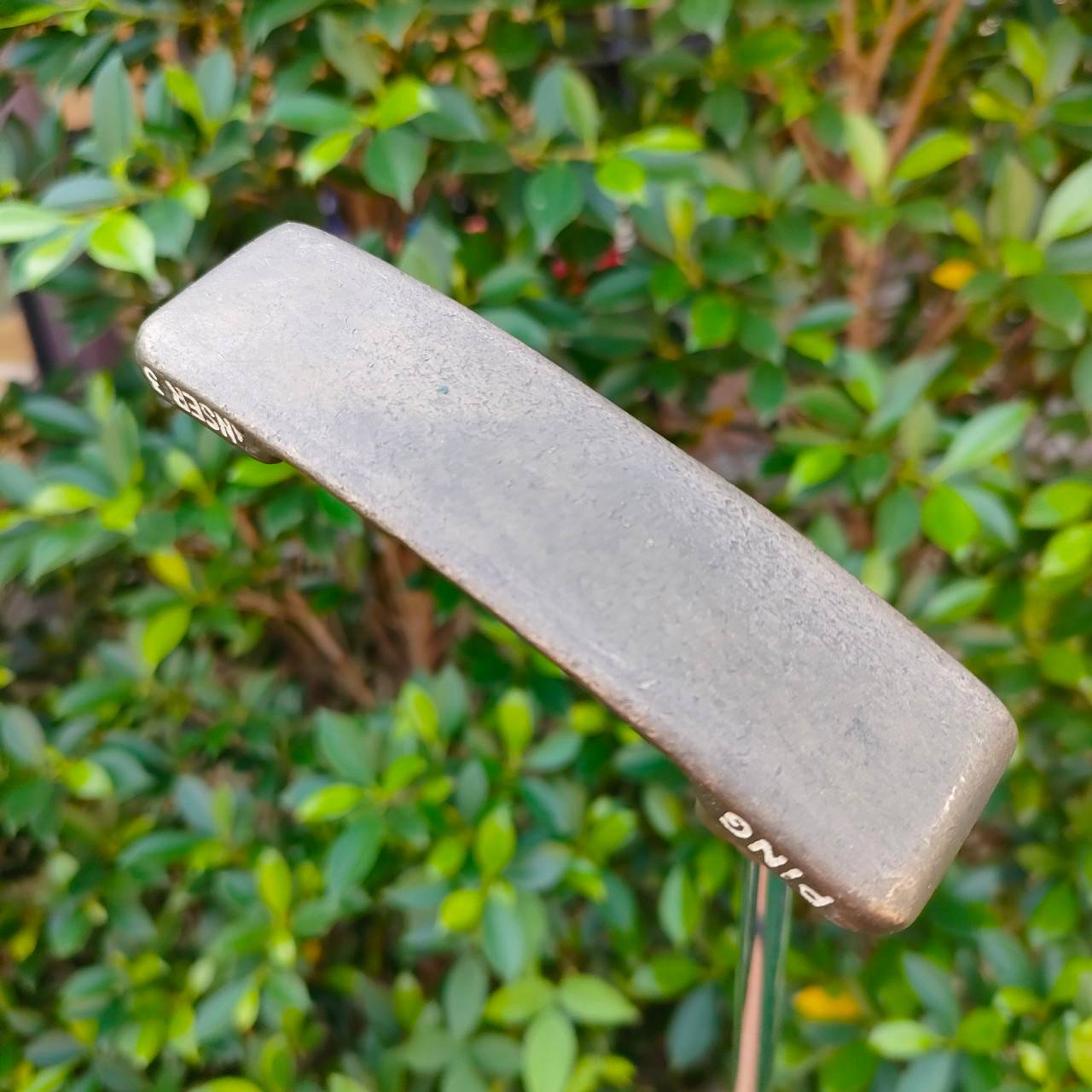 PUTTER PING ANSER 3 รุ่นทองเหลือง ความยาว 34 นิ้ว ทรง STUDIO ยอดนิยม วัสดุพรีเมี่ยม น้ำหนักดีมาก