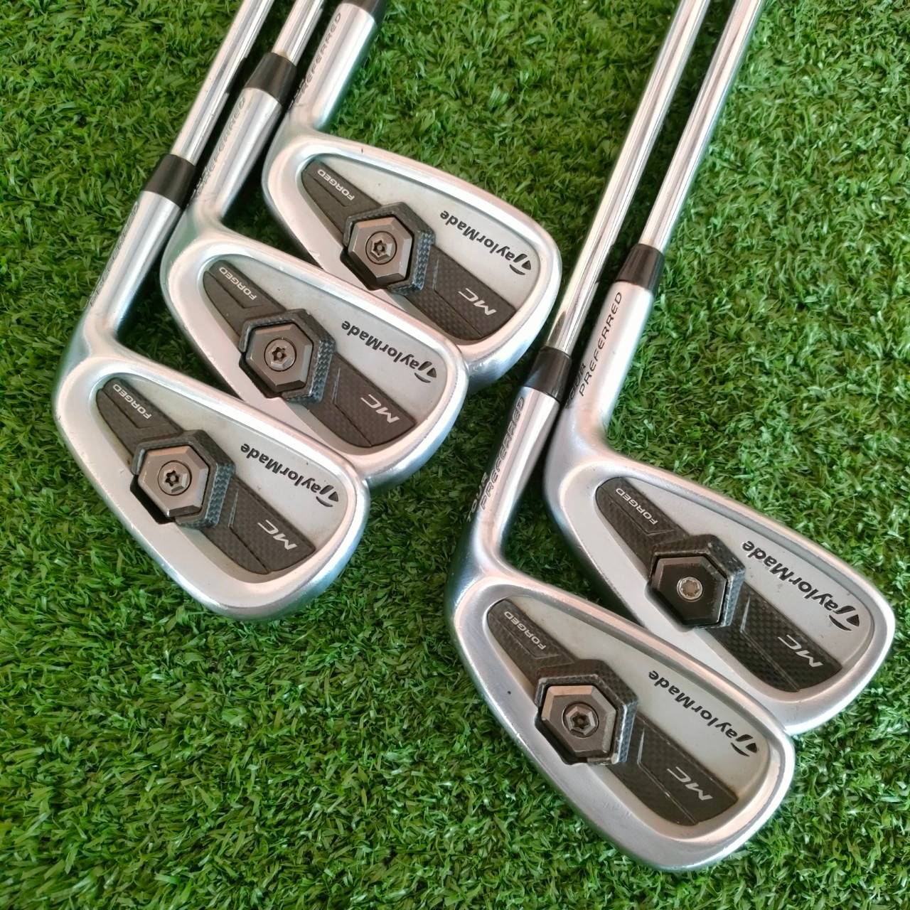 ชุดเหล็ก TAYLORMADE MC FORGED TOUR PREFERRED มีเหล็ก 6 - 9 เเละ PW ก้าน DYNAMIC GOLD FLEX R เป็นเหล็ก FORGED ของแบรนด์ Taylormade ไม้กอล์ฟมือสอง ของแท้ BY NakaraLuxurious