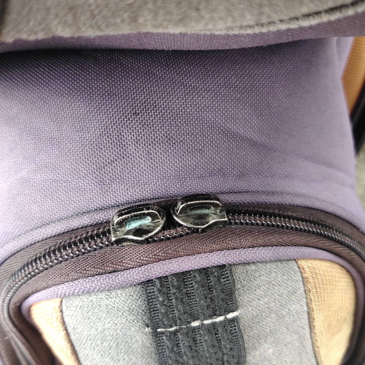 ** ไม่มี COVER ** ** หัวซิปหลุด ** ถุงกอล์ฟ Callaway แบบ 14 ช่อง