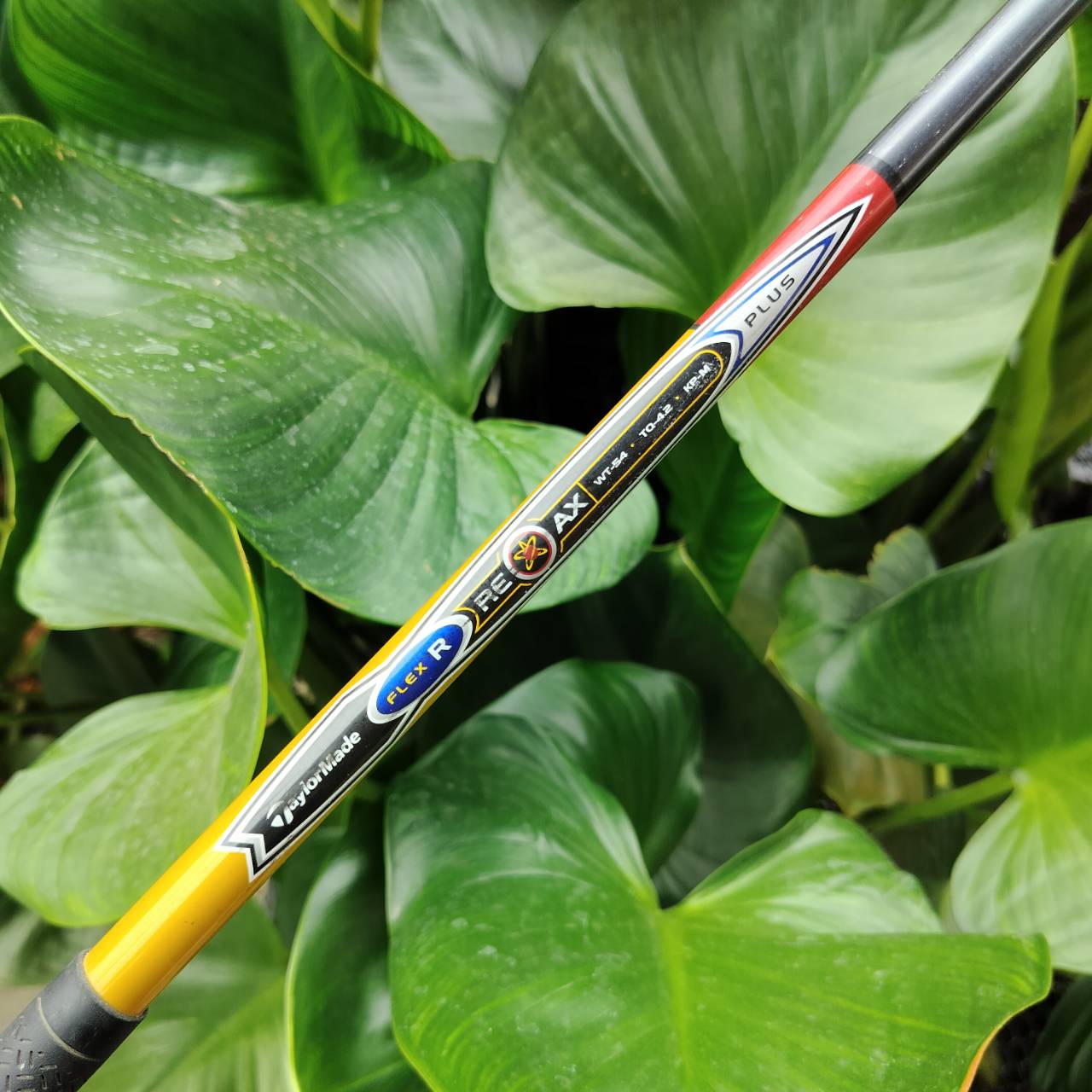 Driver Taylormade r7 460 องศา 9.5 ก้านโม RE*AX PLUS FLEX R หัวใหญ่ 460 CC. จุดสวีตสปอตกว้าง ตีโดนง่าย ไม้กอล์ฟพรีเมี่ยมมือสอง ของแท้ By NakaraLuxurious