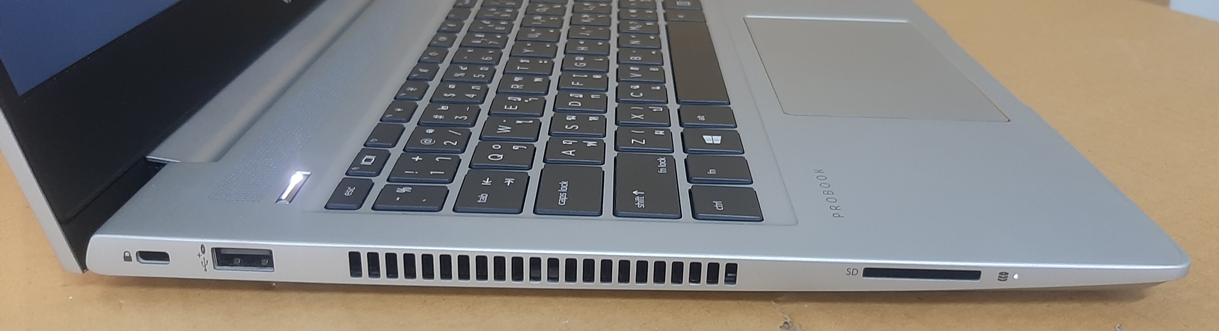 โน๊ตบุ๊คมือสอง ประกันร้าน สภาพดี HP Probook 440 G7 (i5-10210U Ram8GB HDD1TB) พร้อม Adapter