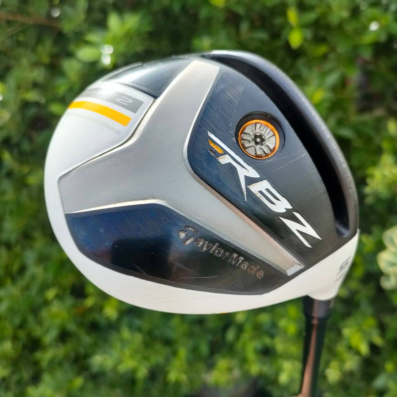 FW5 TAYLORMADE RBZ STAGE2 องศา 19 ก้าน TM1-213 RBZ FLEX R ตีดีมากๆ และตีไกลมาก!! เพราะตรงสันไม้มี POCKET ขนาดใหญ่!! ทำให้เกิดสปริง เด้งมากๆ ตีง่ายและไกล!! ไม้กอล์ฟมือสอง ของแท้ BY NakaraLuxurious