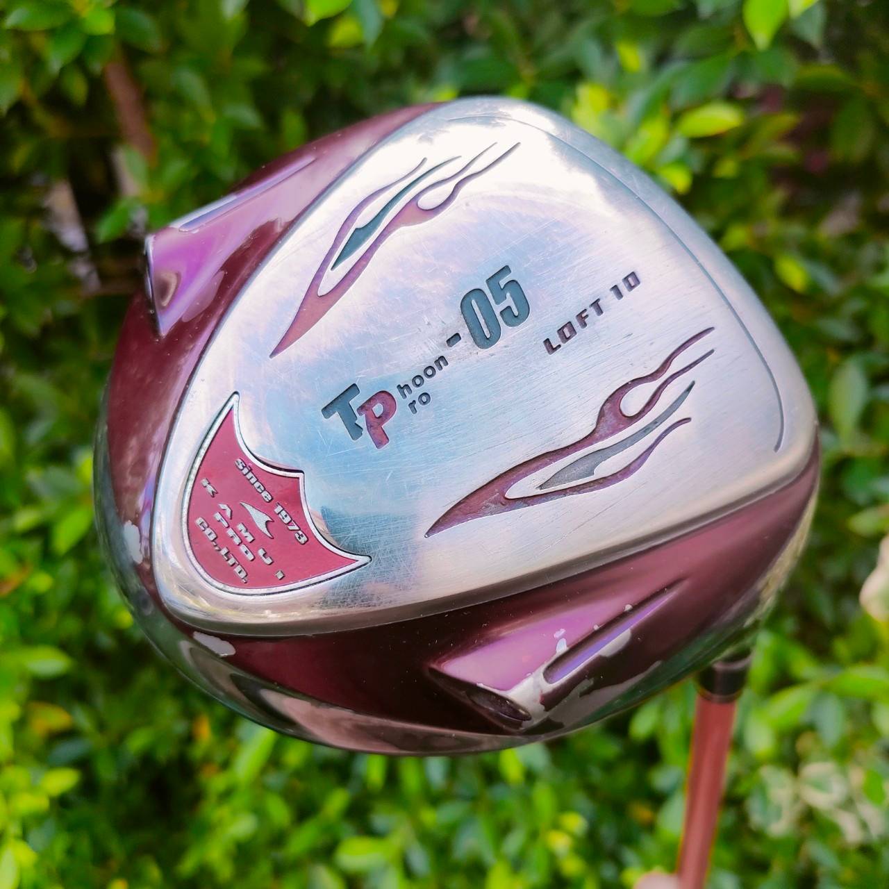 Driver Typhoon Pro Tp-05 ก้าน TOUR AD DI5 R1 COVER เดิมสีขาว วัสดุ SUPER PREMIUM ไม้กอล์ฟมือสอง ของแท้ BY NakaraLuxurious
