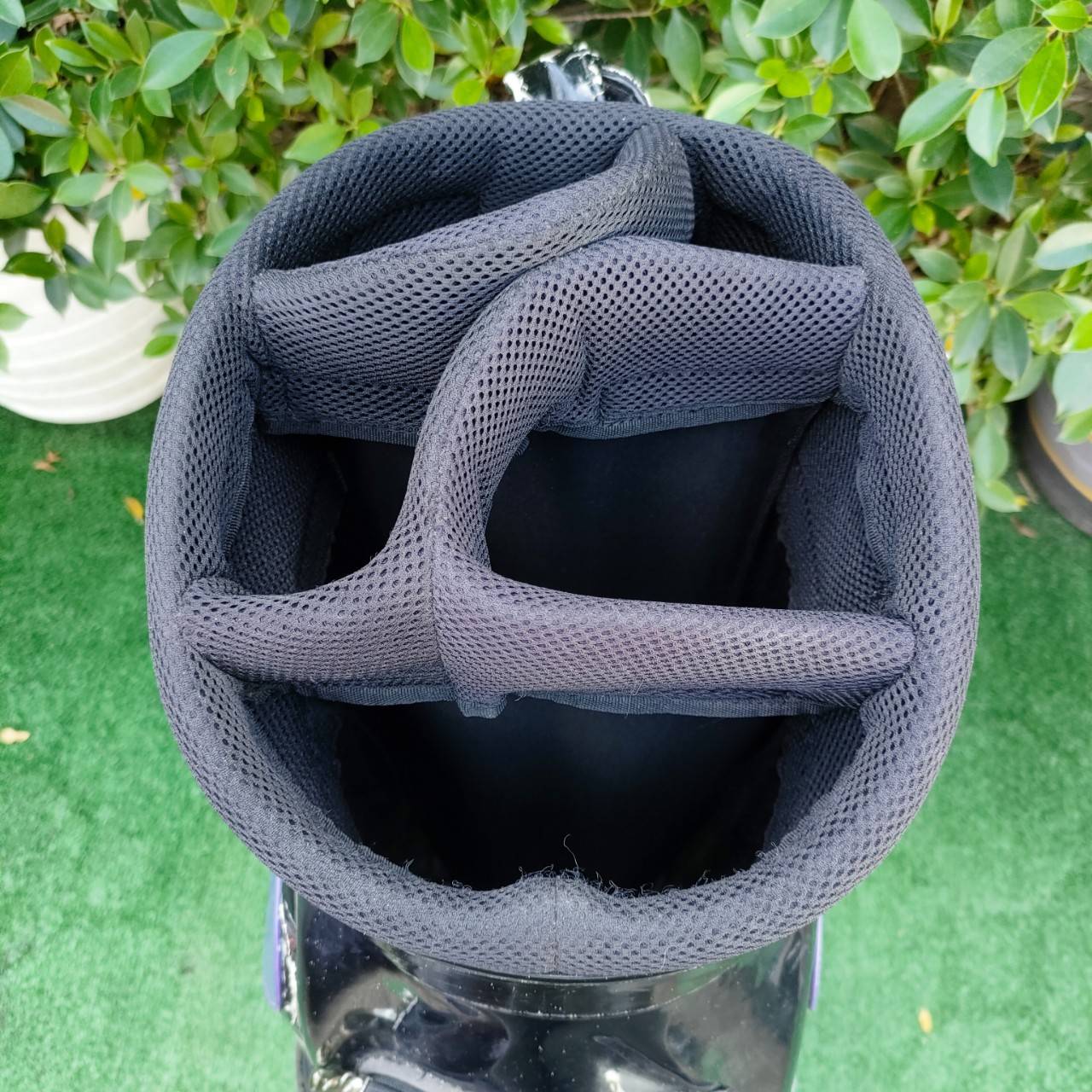 ถุงกอล์ฟ MIZUNO มือสอง ** มีตำหนิถุงลอก หนัก เเละเเป๊กหลุด2จุด **