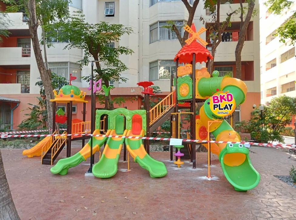 เครื่องเล่นสนามกลางแจ้ง,ชุดมงกุฏกังหันหรรษา สไลเดอร์, กระดานลื่น, สนามเด็กเล่น สวนสนุกเด็ก งบสพฐ ประชารัฐ, ราคาโรงงาน