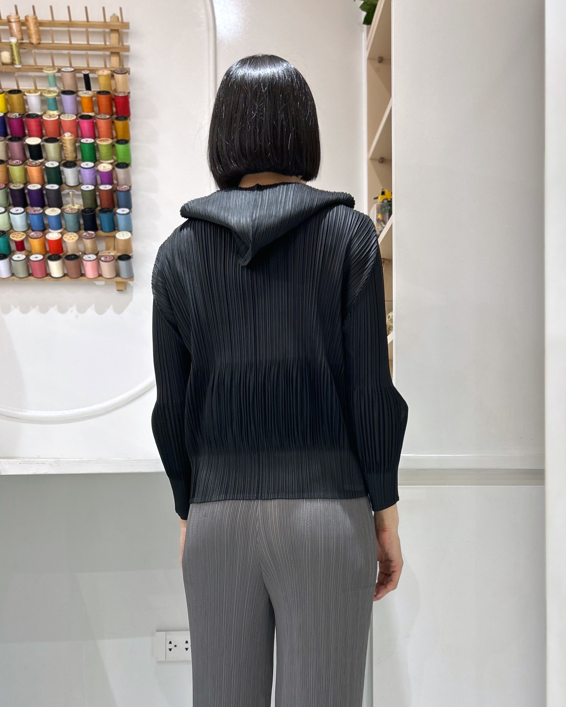 2MUAY รุ่น GJO11481 เสื้อคลุมอัดพลีท HOODED ZIP FRONT PLEATED CARDIGAN 4 สี FREE SIZE