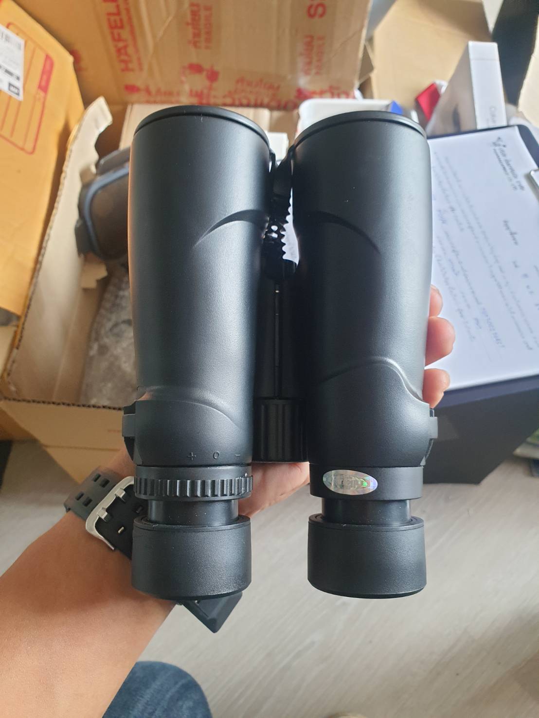 กล้องส่องทางไกลกันน้ำสำหรับการส่องสัตว์ 10x42 รุ่น 100 (สีดำ) | Waterproof hunting binoculars 100 10x42 - black