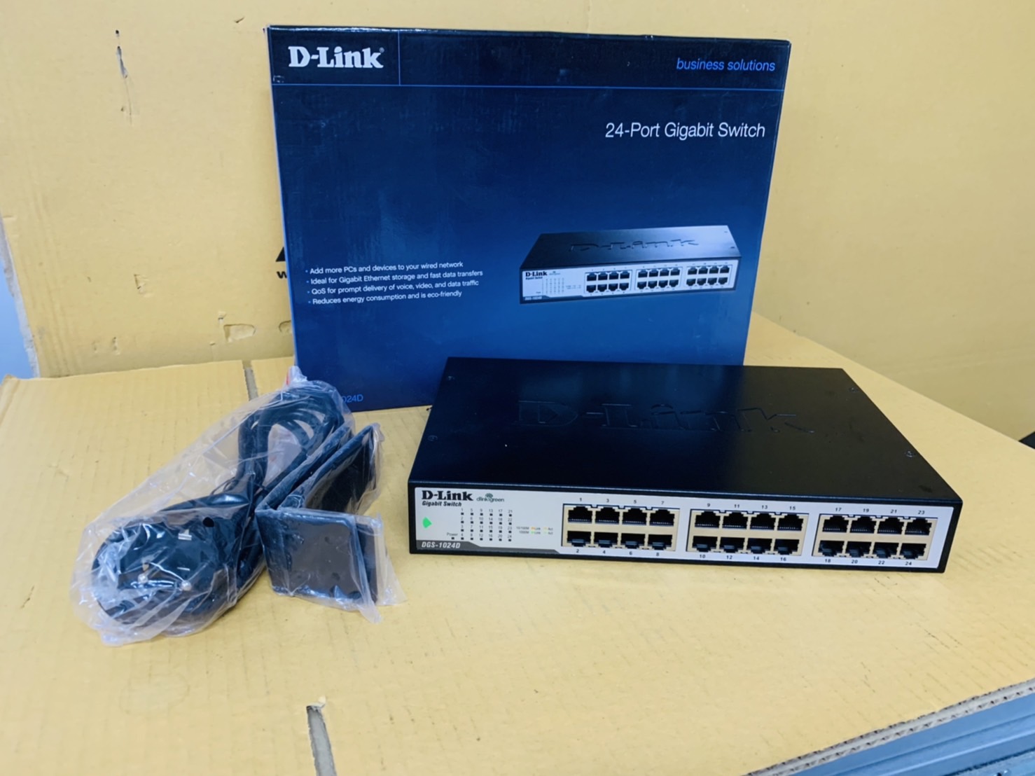 สวิต ฮับ Gigabit Switching Hub D-LINK (DGS-1024D) 24 Port