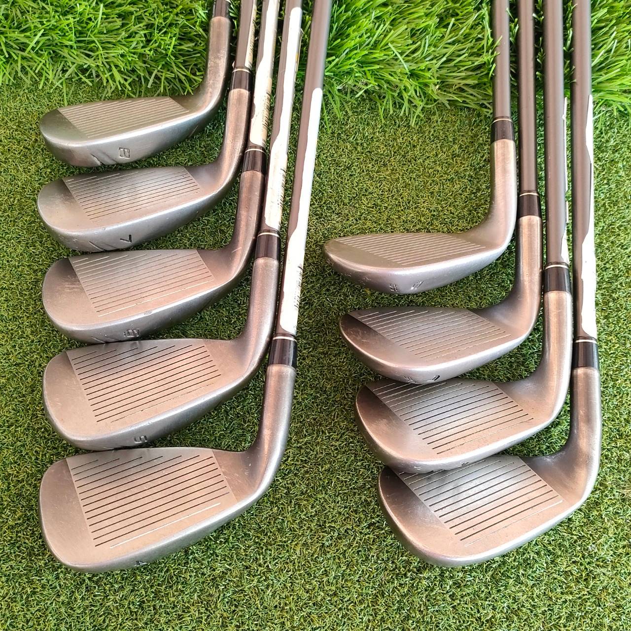 ชุดเหล็ก TAYLORMADE RBZ มีเหล็ก 4- 9 PW AW SW ชุด 9 ชิ้น ก้าน TAYLORMADE RBZ FLEX S เหล็กตีง่ายตีไกลและตีมันส์มาก