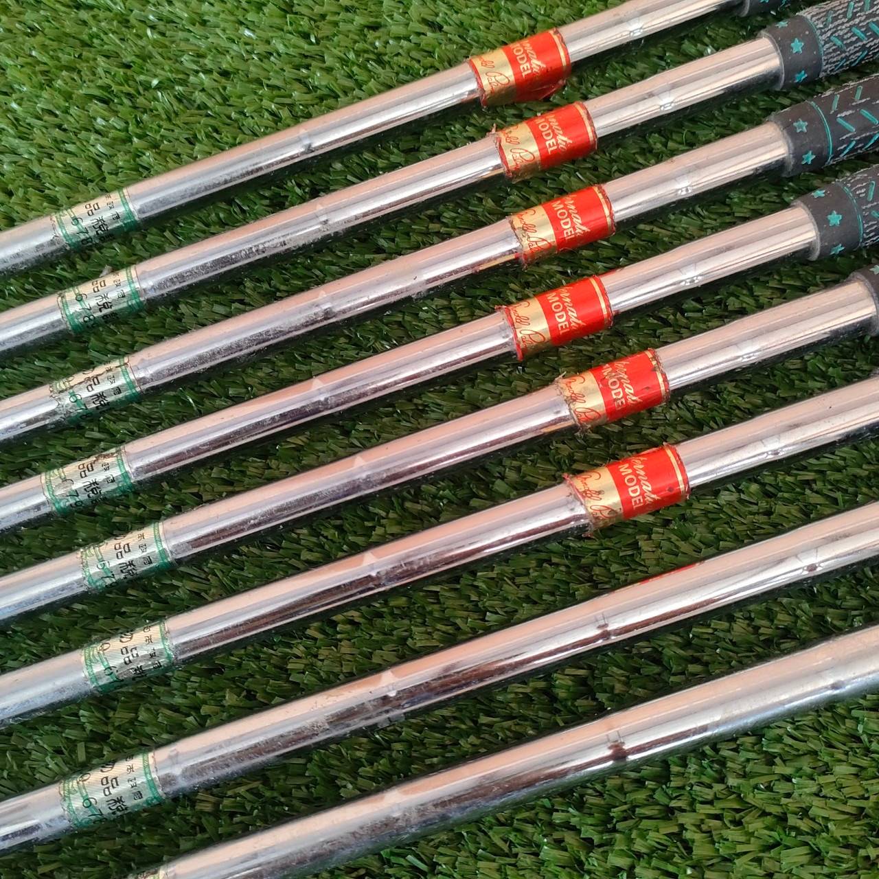 ชุดเหล็ก PNTERNATIOMUOL มีเหล็ก 3-9 เเละ PW ก้าน MODEL R เกล็กคมๆตีมันส์ๆ