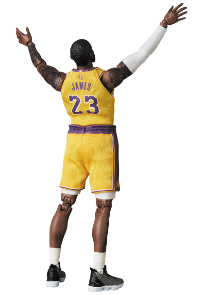 [สั่งจอง]Mafex No.127 LeBron James (Los Angeles Lakers)