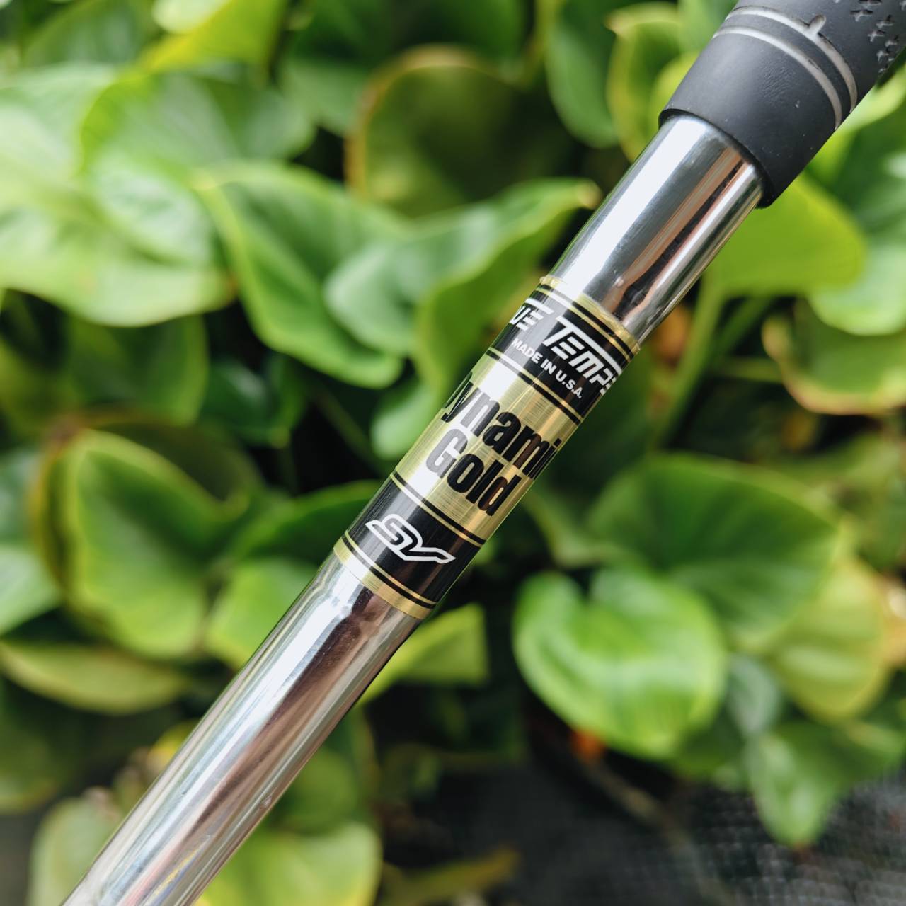 Nike SV‑T Wedge – 56° / Bounce 14° Sand Wedge ที่ให้ Spin ควบคุมระยะ รอบกรีนได้แม่นยำ