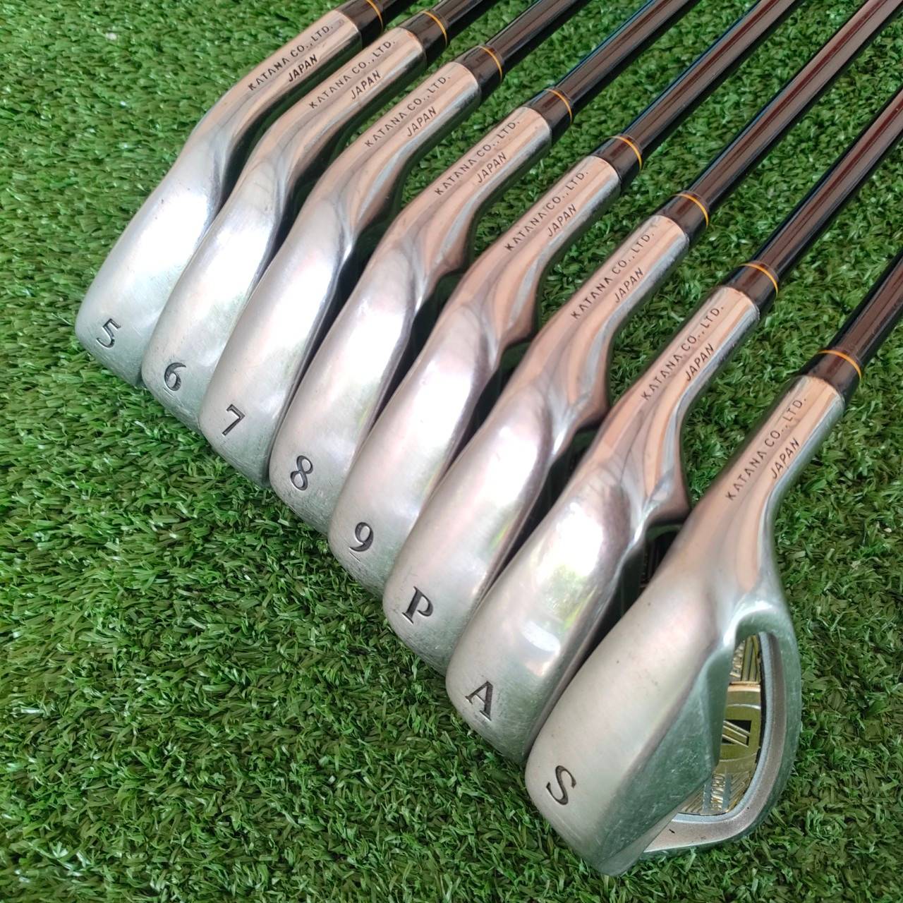 ชุดเหล็ก KATANA SWORD V-MODEL ก้านเบา หน้าเด้ง ตีไกล เหล็ก 5-9 P A S ครบ ไม้กอล์ฟมือสอง ของแท้ BY NakaraLuxurious