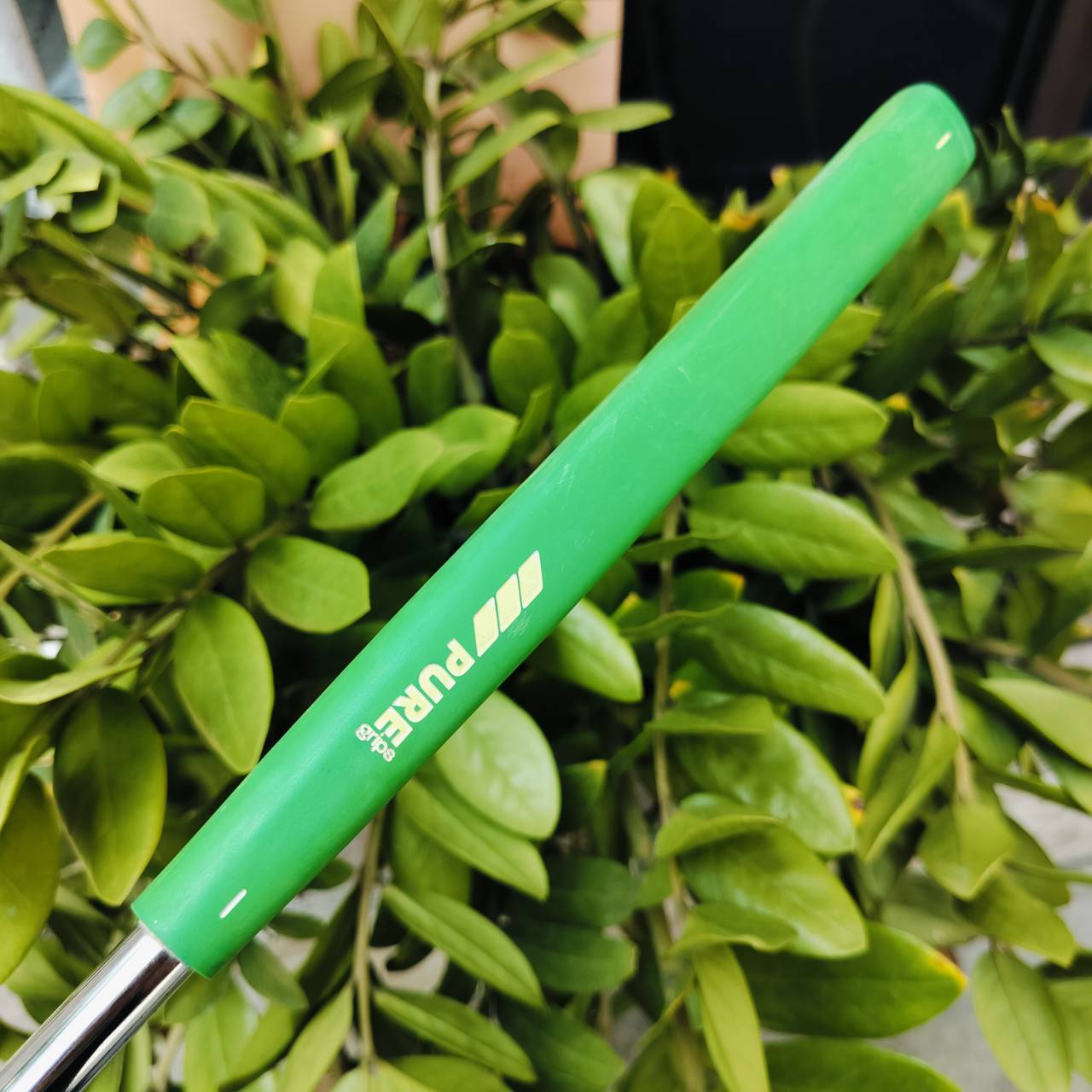 *** ก้านสั่น 32.5 นิ้ว *** PUTTER ODYSSEY DUAL FORCE 2 เบอร์ 5 เป็นทรงมอลเล็ต ชดเชยสูงพัตต์ง่าย หน้าดำ ทั้งนุ่มและเกาะไลน์ดีมาก สภาพสวยเดิม ไม้กอล์ฟพรีเมี่ยมมือสอง ของแท้ By NakaraLuxurious