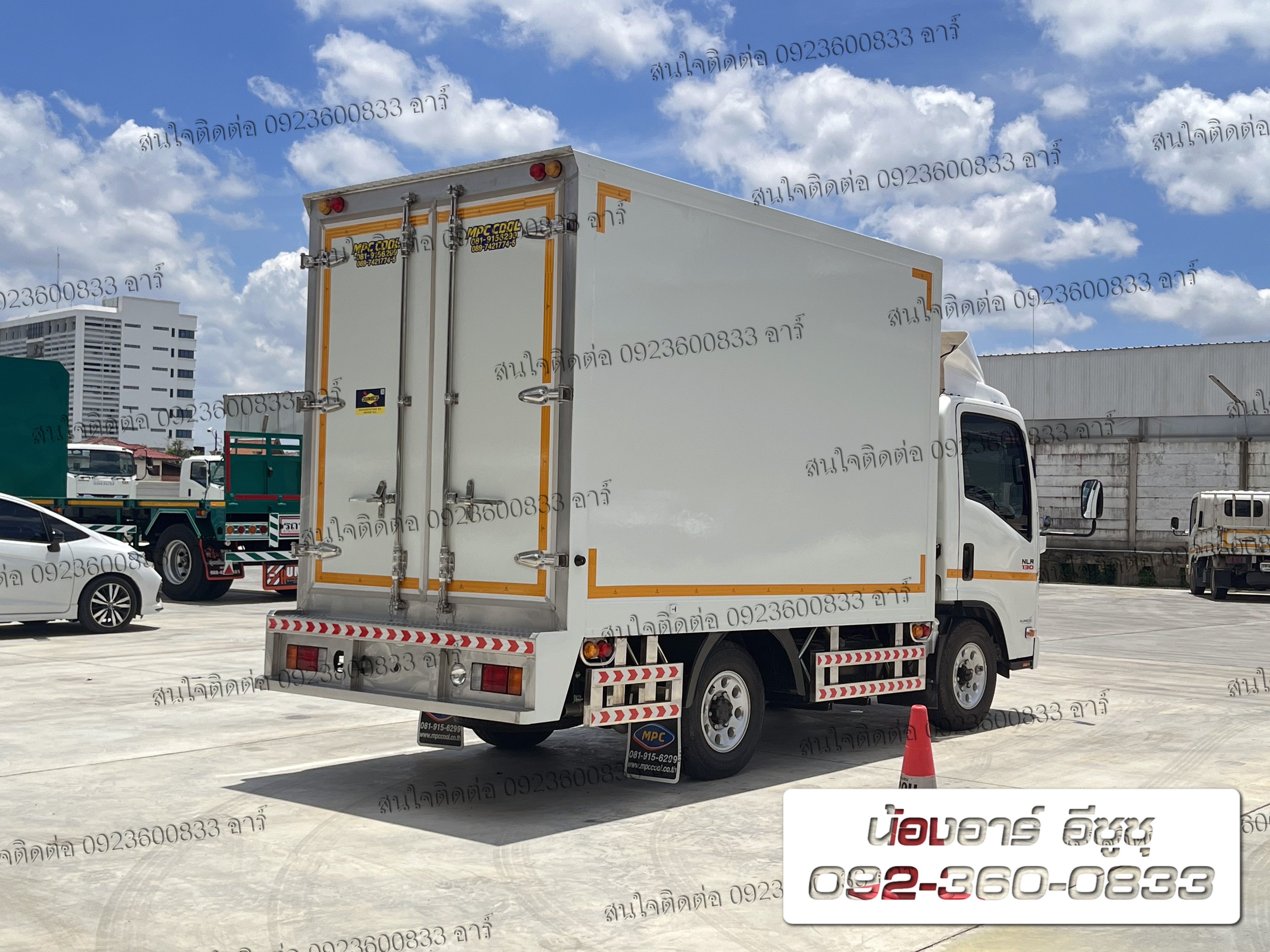 4 ล้อ ISUZU NLR130 แรงม้า พร้อมตู้บรรทุก3ประตู (ตู้เก็บอุณหภูมิ ติดแอร์ -18 ํ)