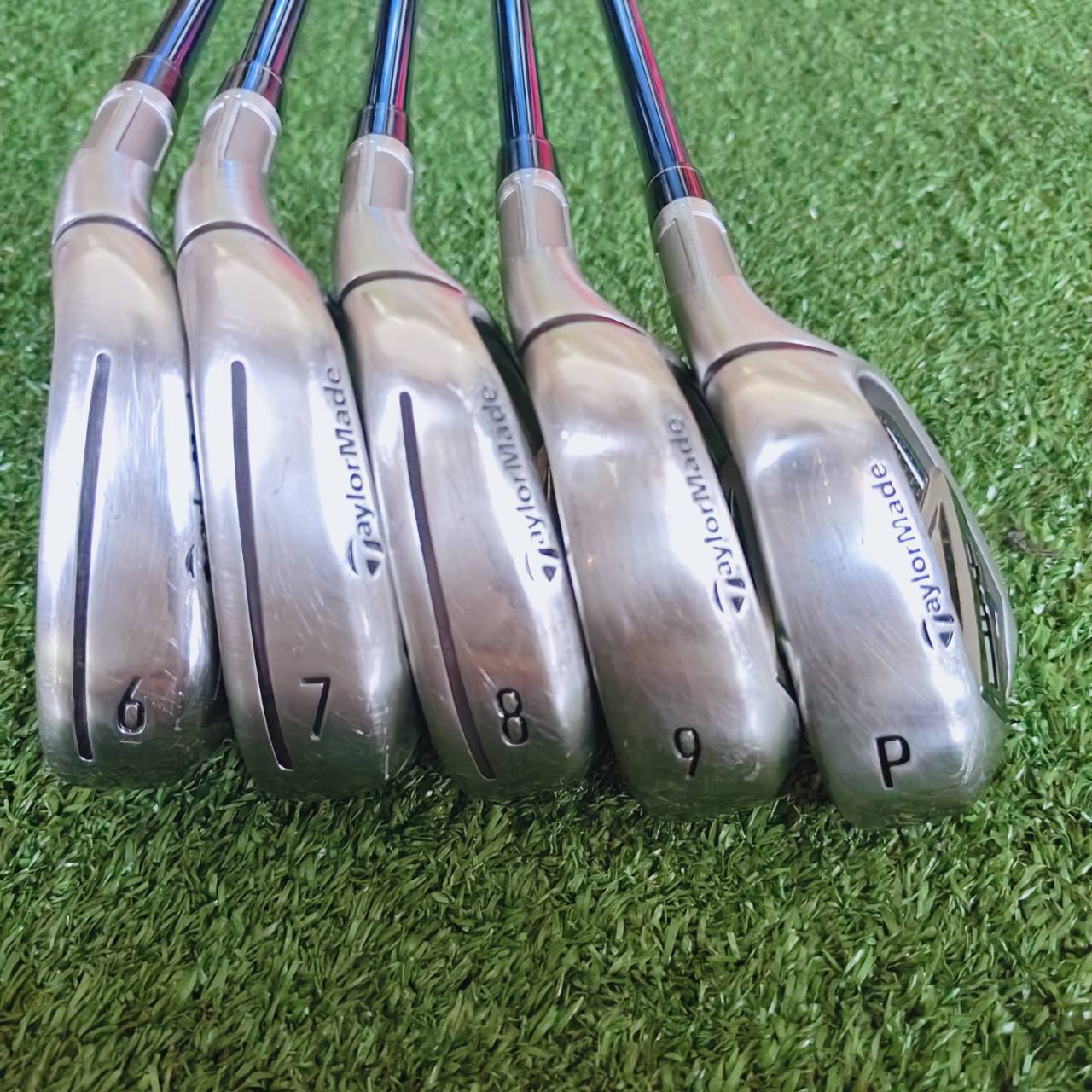 TaylorMade SIM2 MAX OS Super Game-Improvement Irons ที่ให้ทั้ง “ระยะ + ความมั่นใจ” ในทุกช็อต